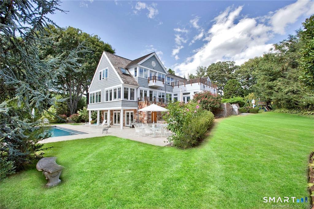 2 Bluewater Hill South
