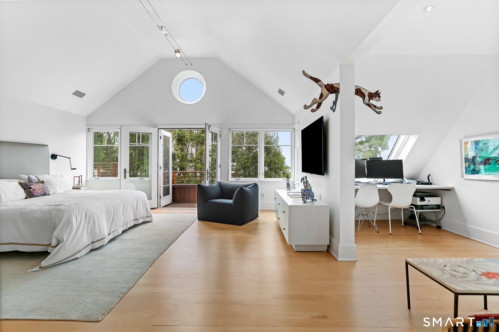 2 Bluewater Hill South