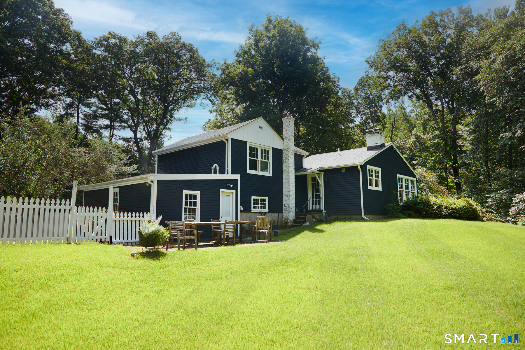 17 Old Mill Road
