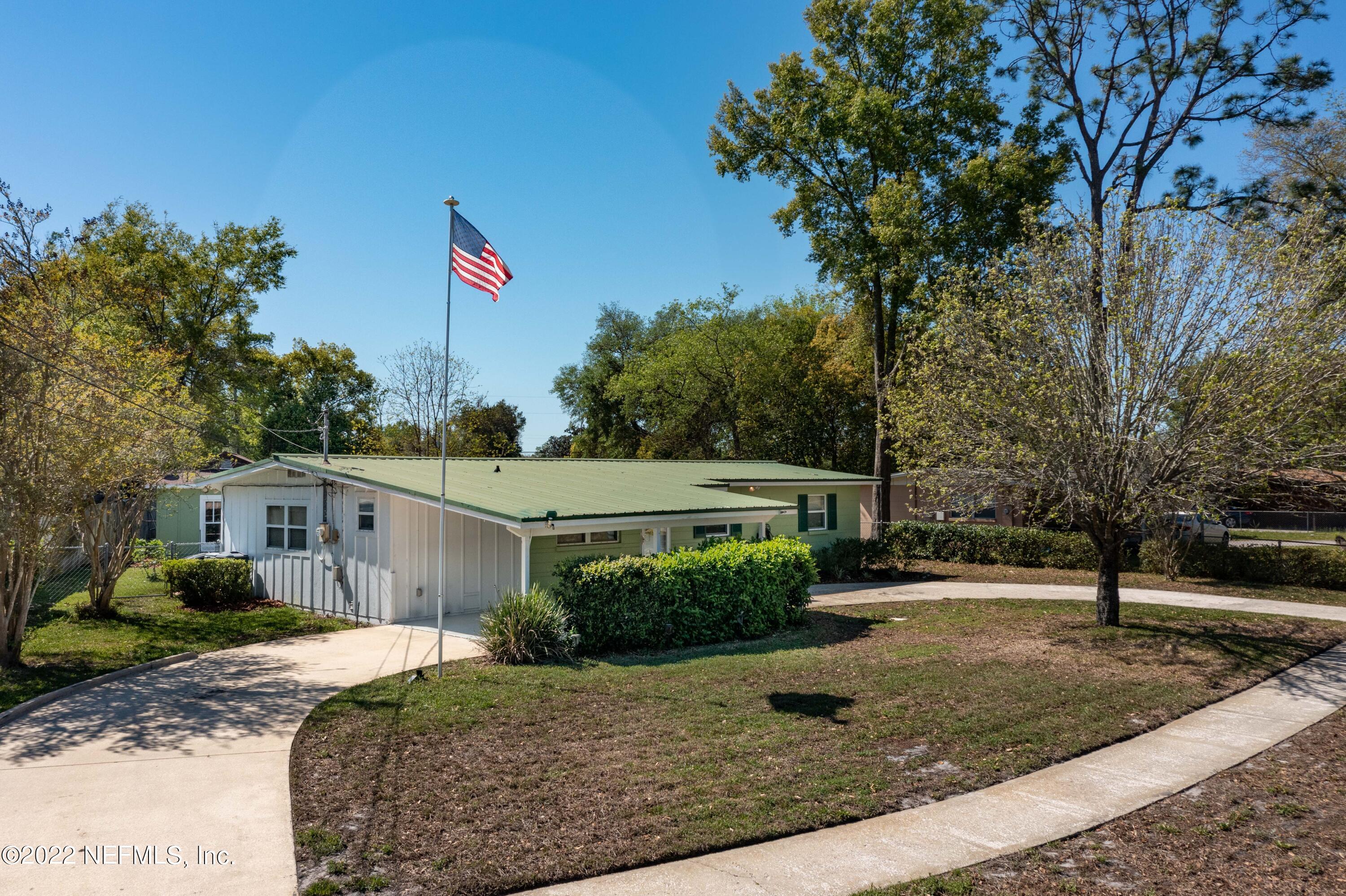 330 BONNLYN DR