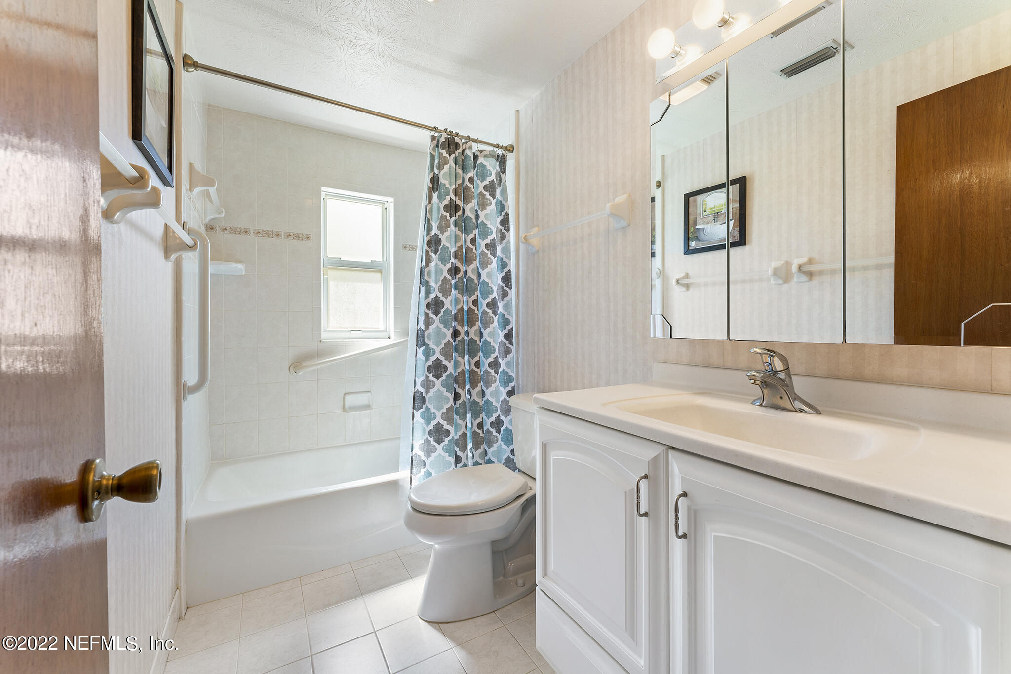 330 BONNLYN DR