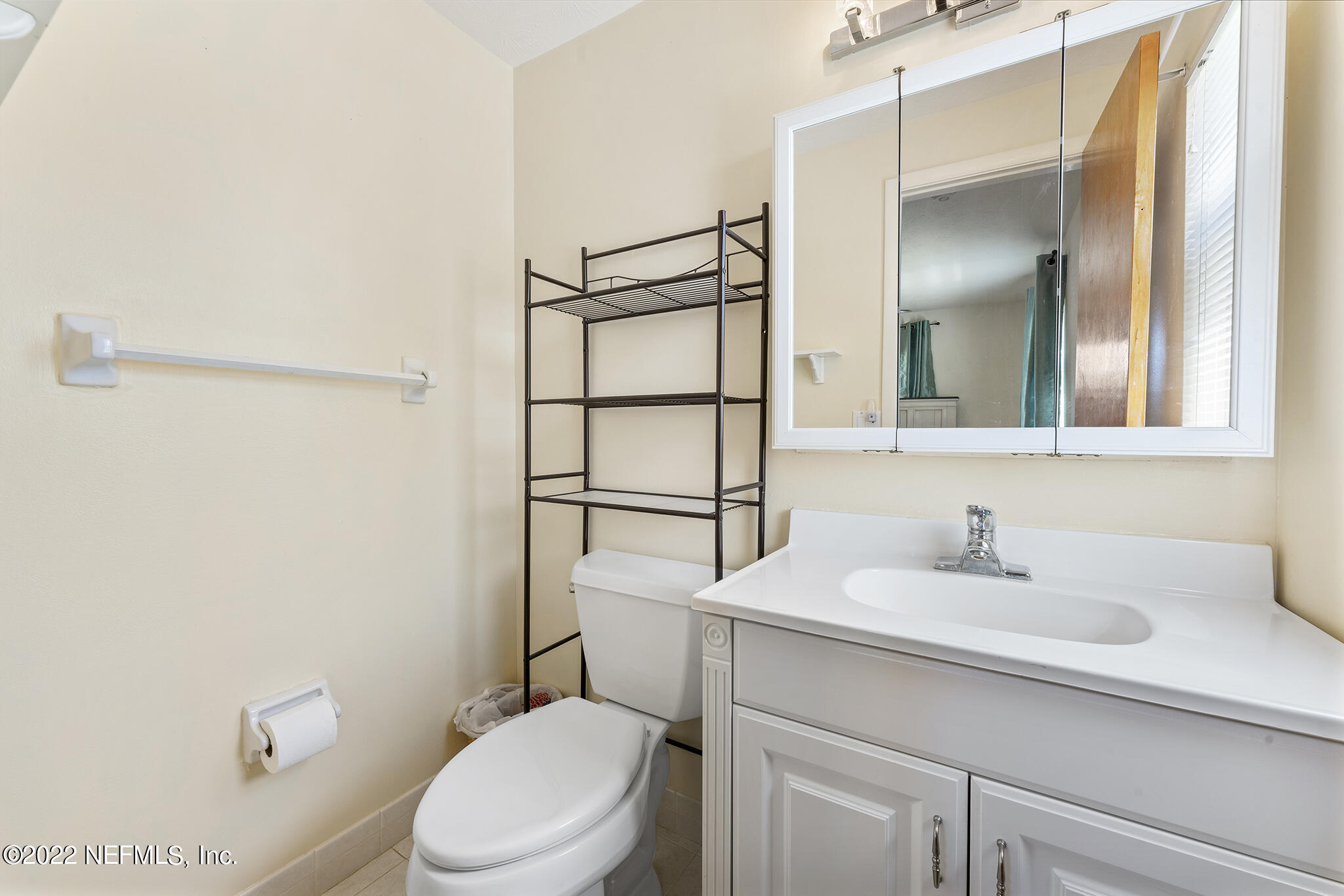 330 BONNLYN DR