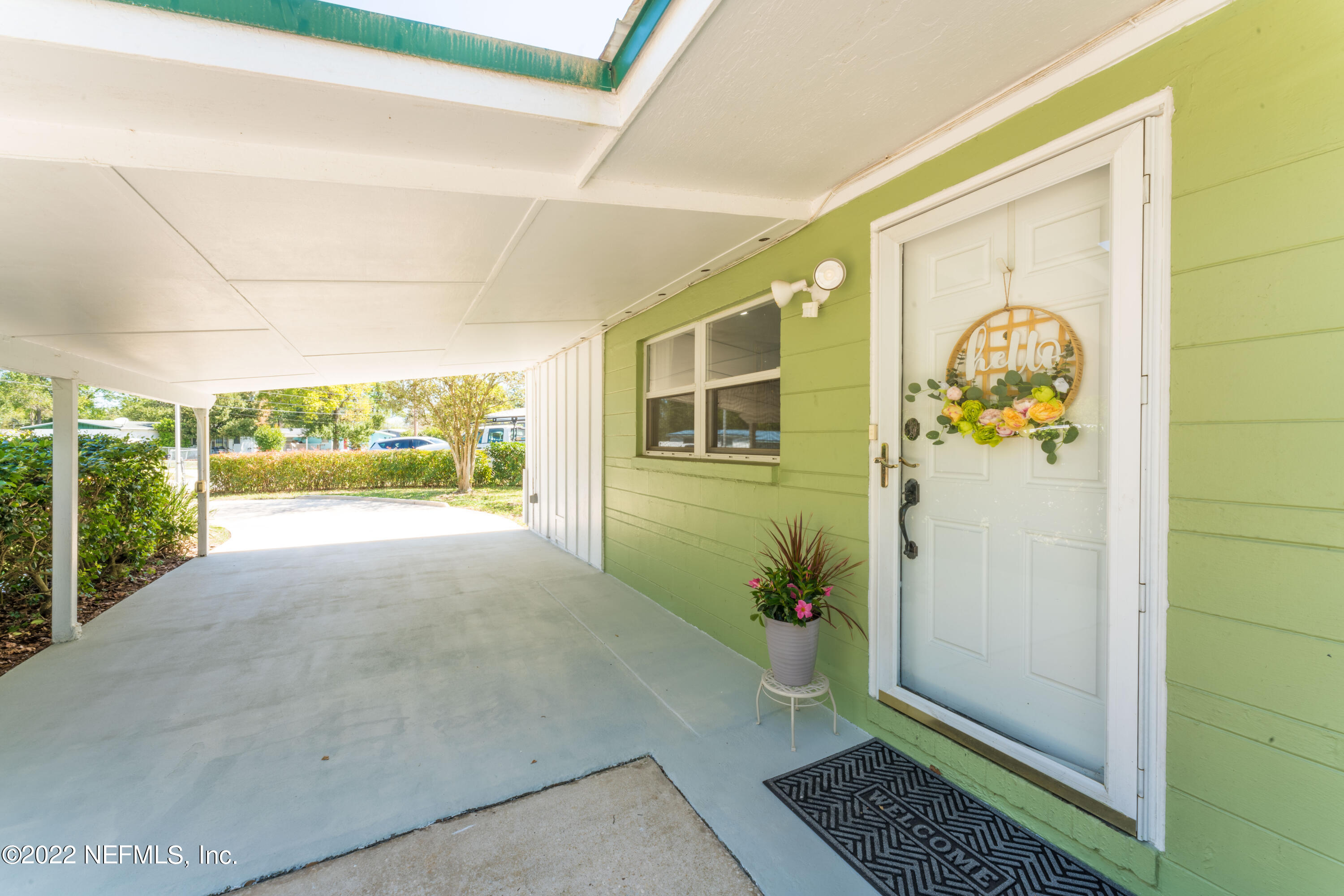 330 BONNLYN DR