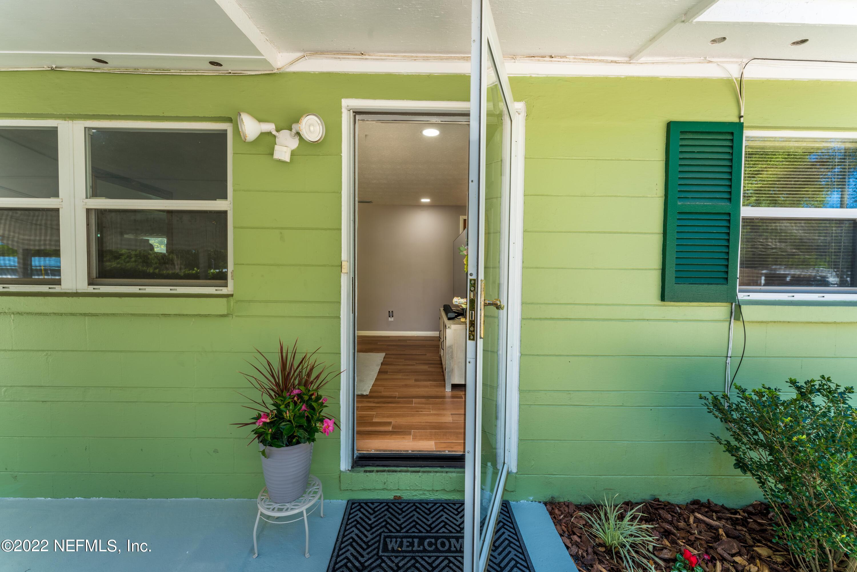 330 BONNLYN DR