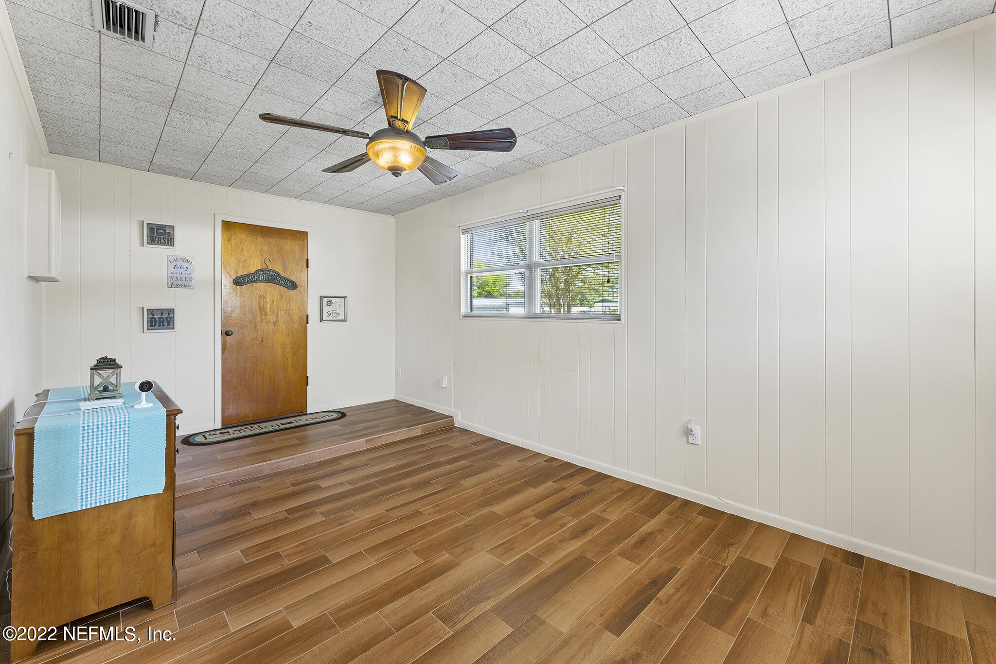 330 BONNLYN DR