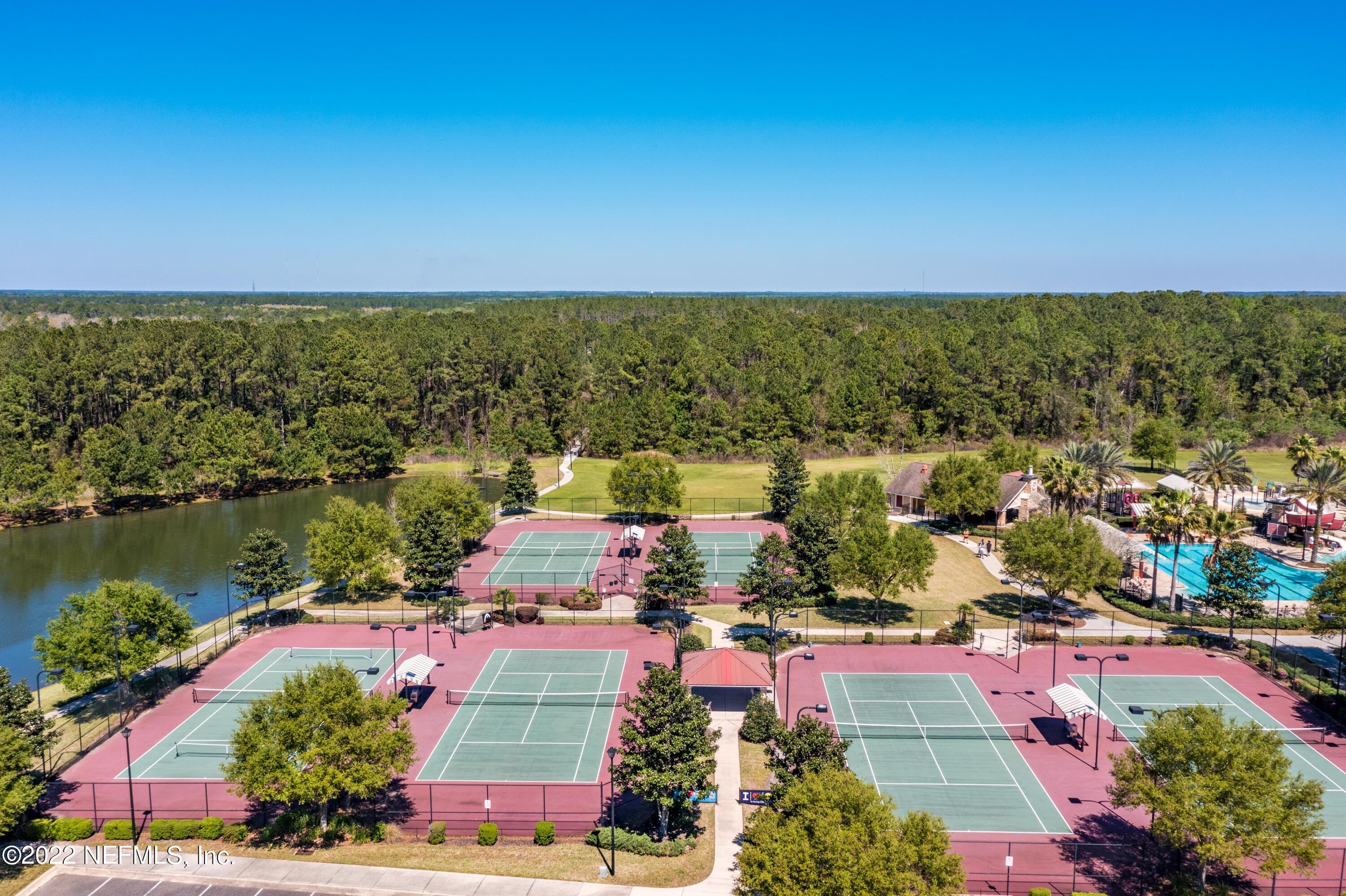 3037 PADDLE CREEK DR