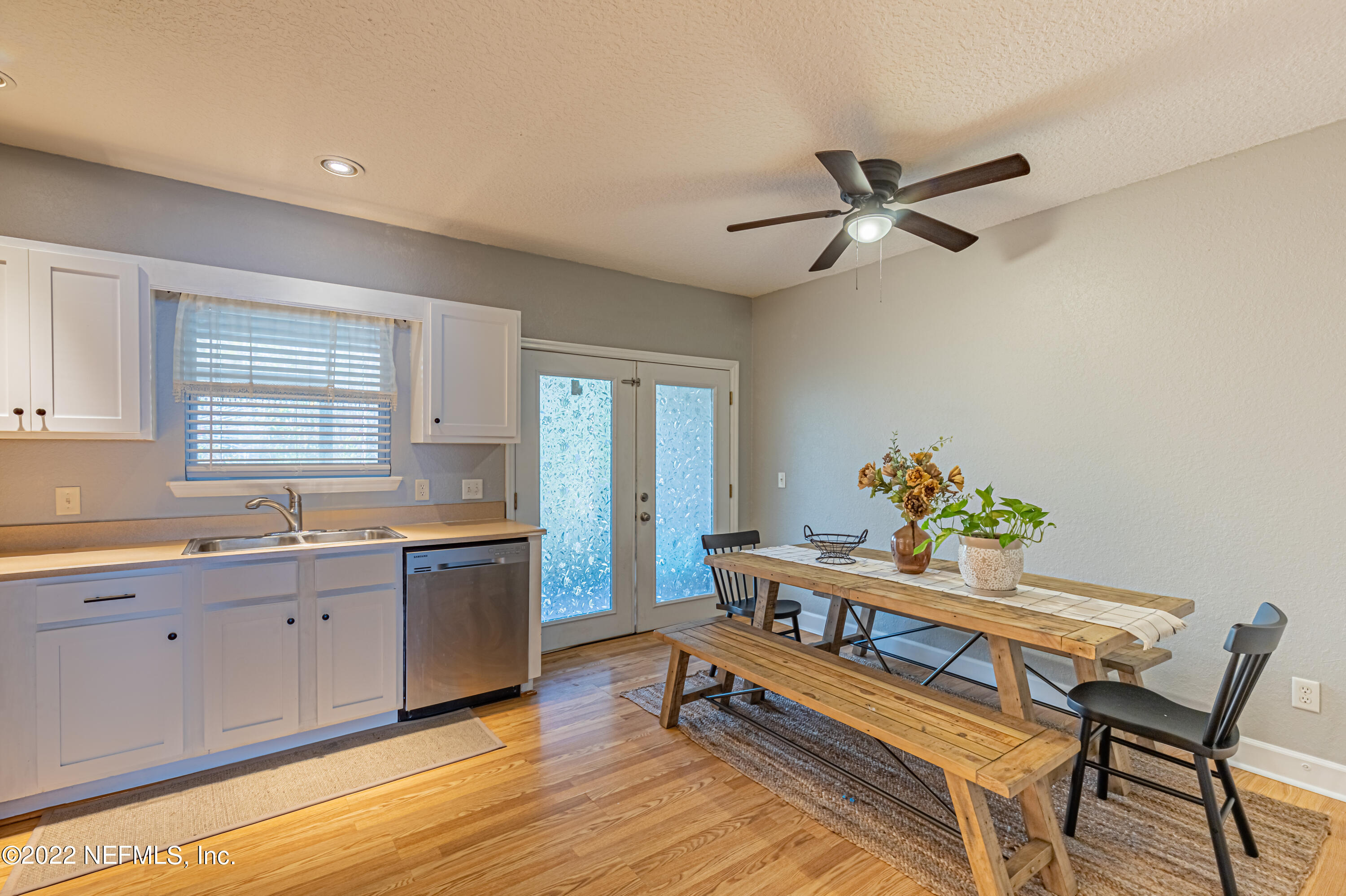 1874 LAGO DEL SUR DR