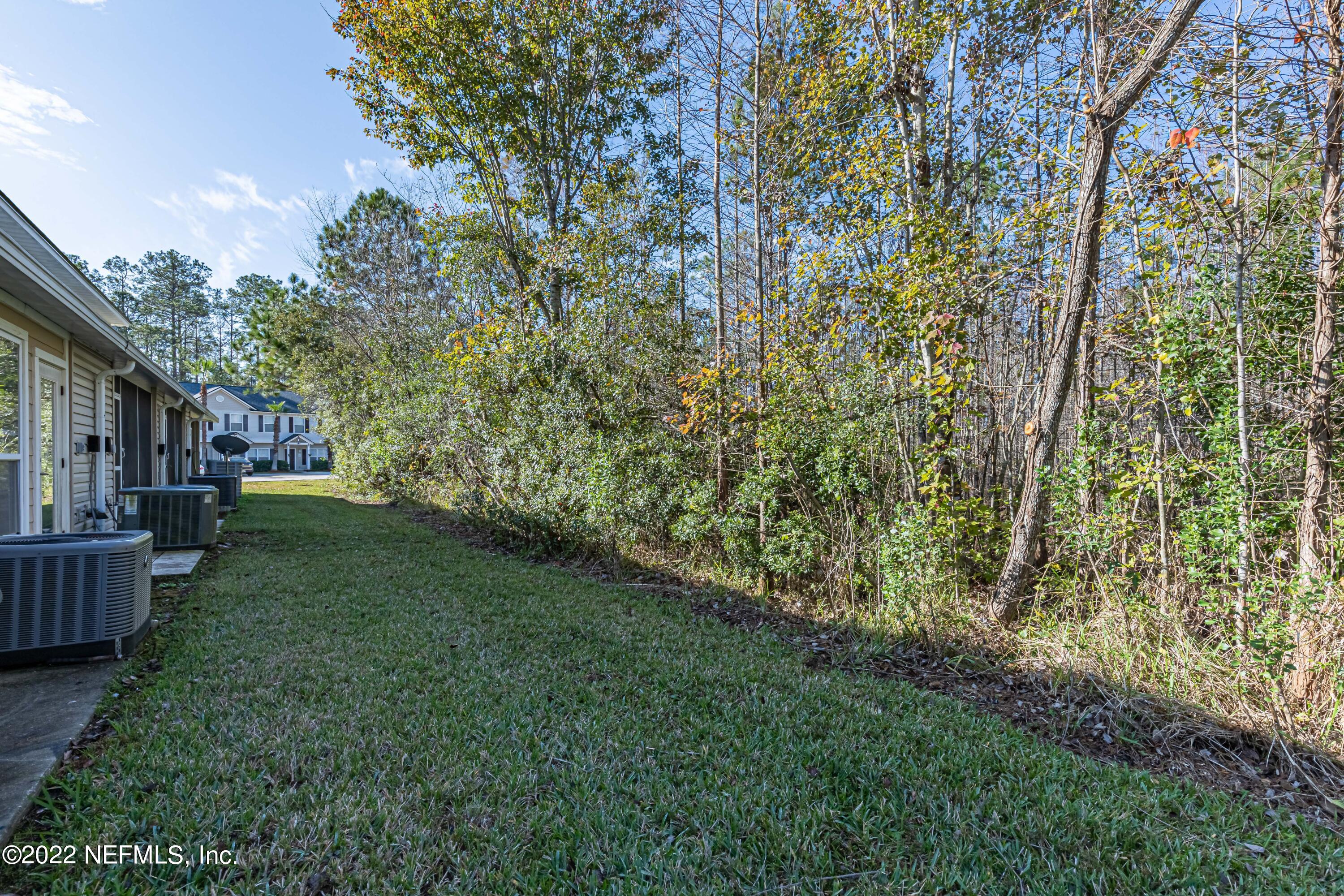 1874 LAGO DEL SUR DR
