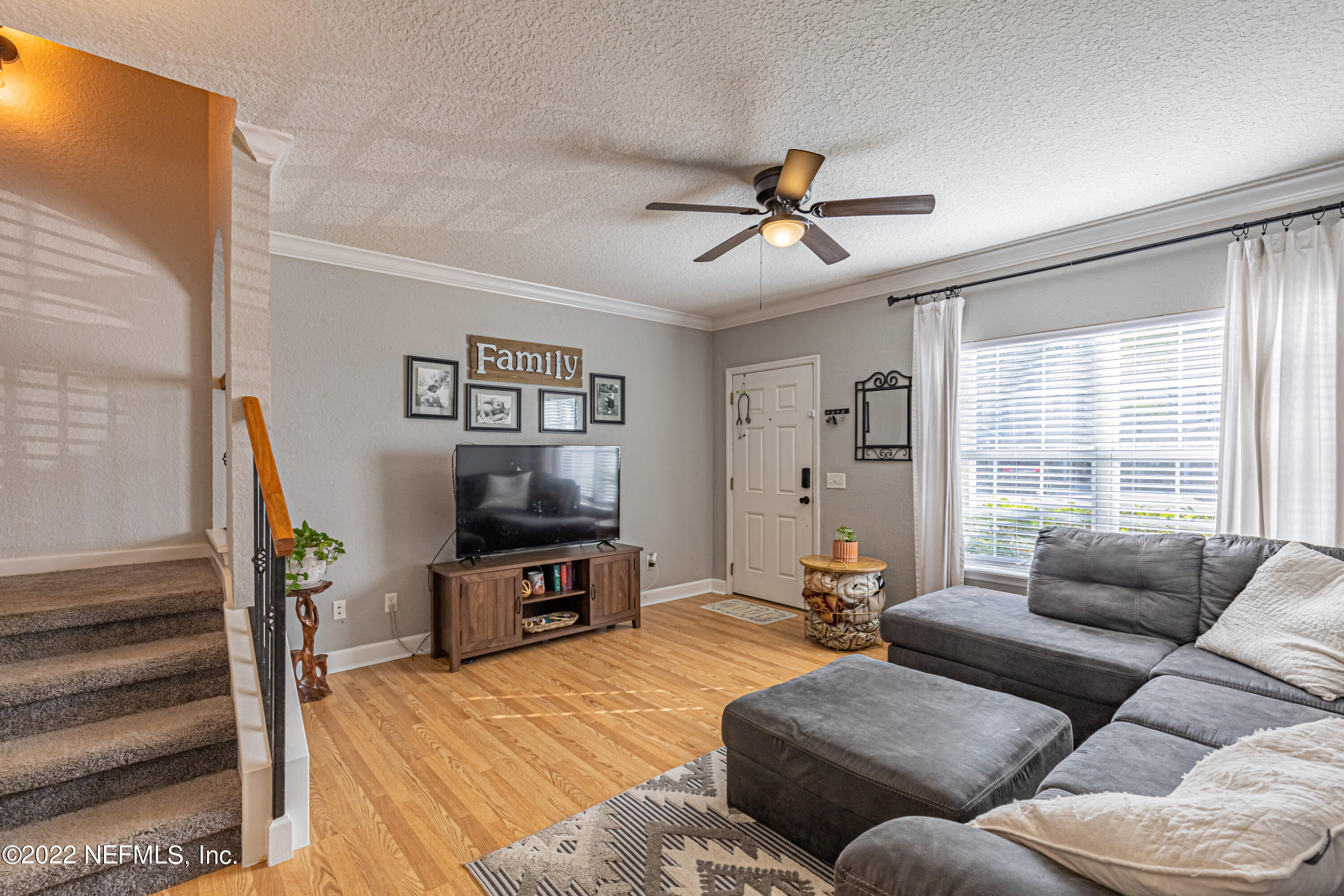 1874 LAGO DEL SUR DR