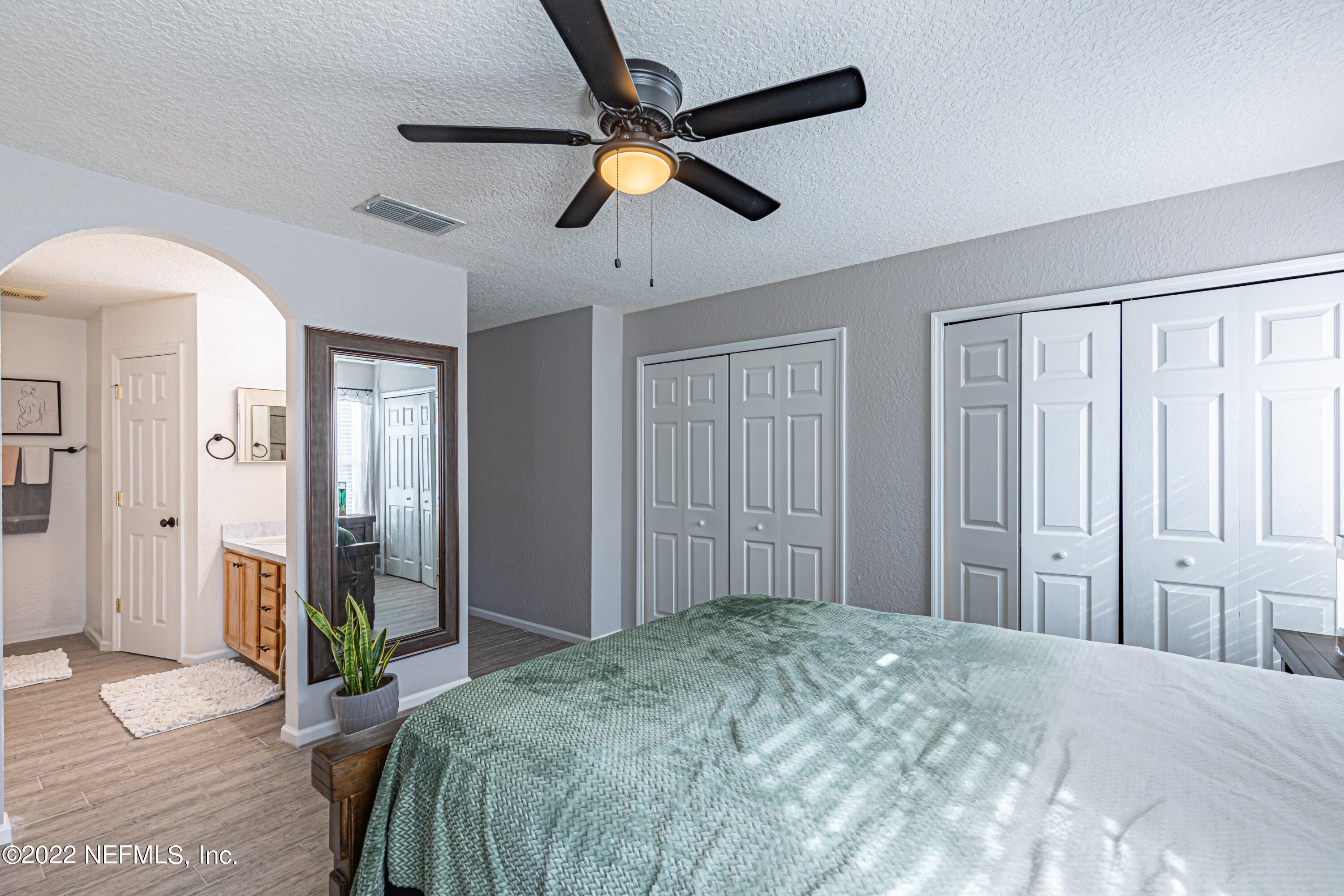 1874 LAGO DEL SUR DR