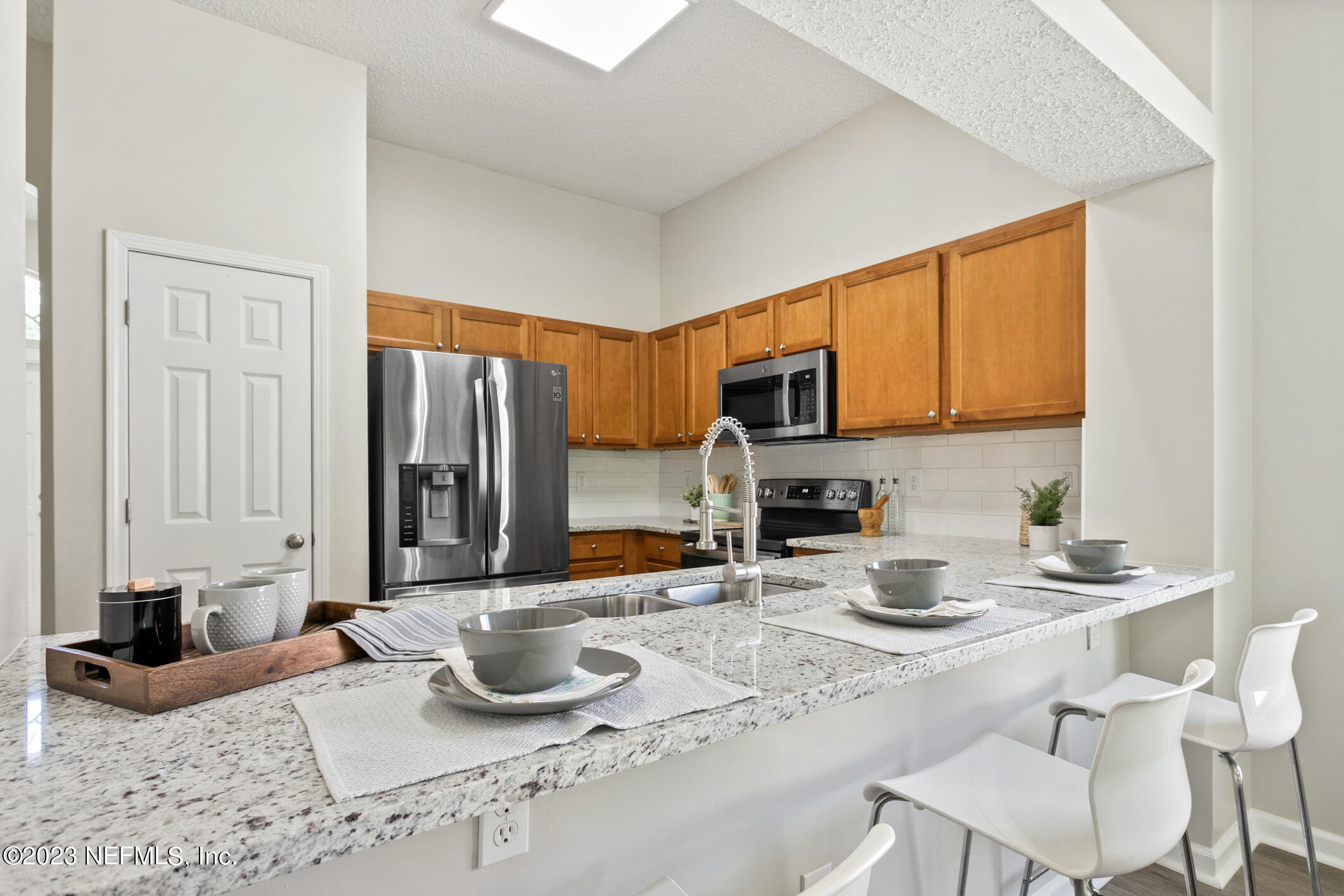 10411 CENTERWOOD CT