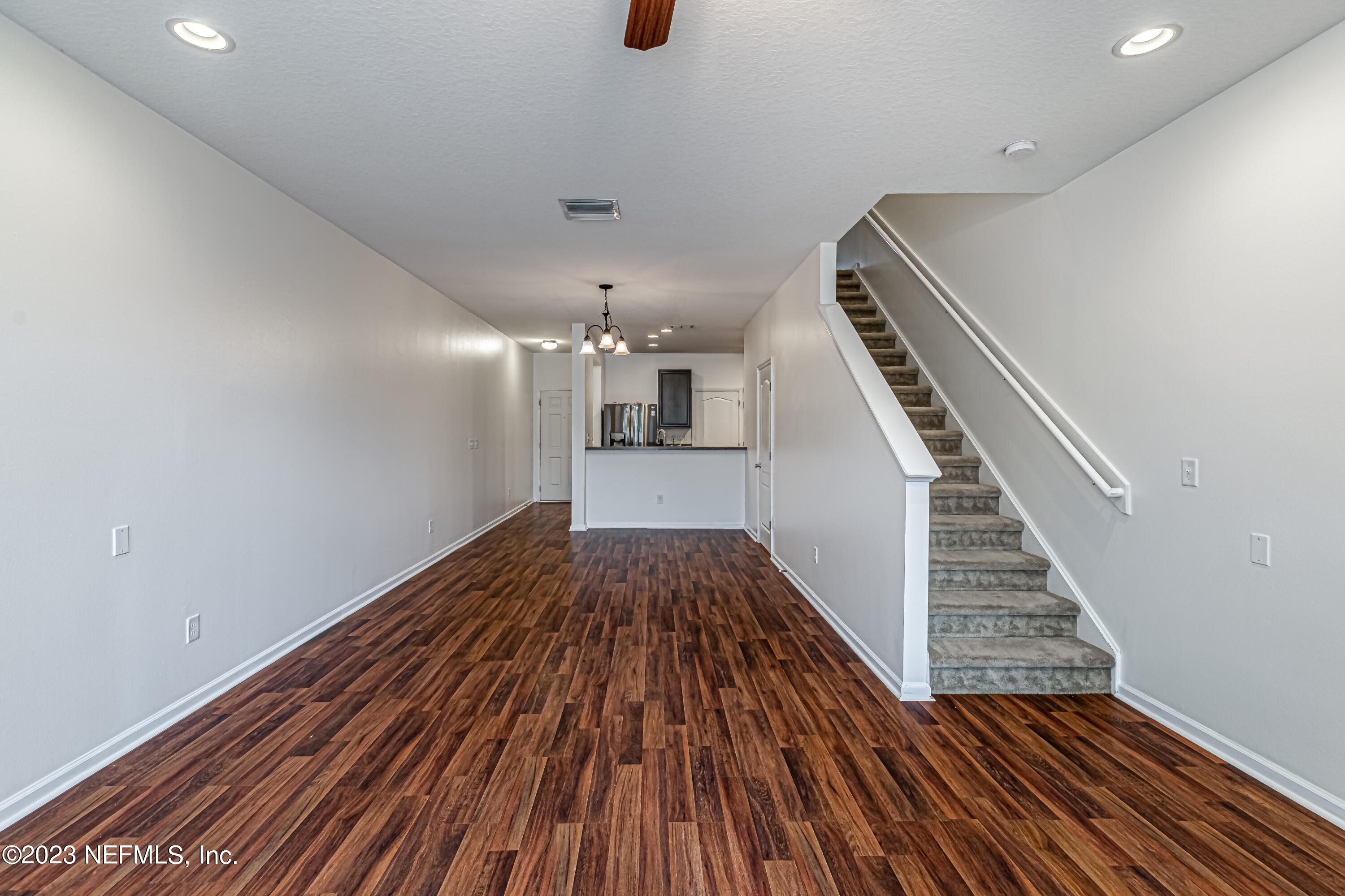 6018 BARTRAM VILLAGE DR