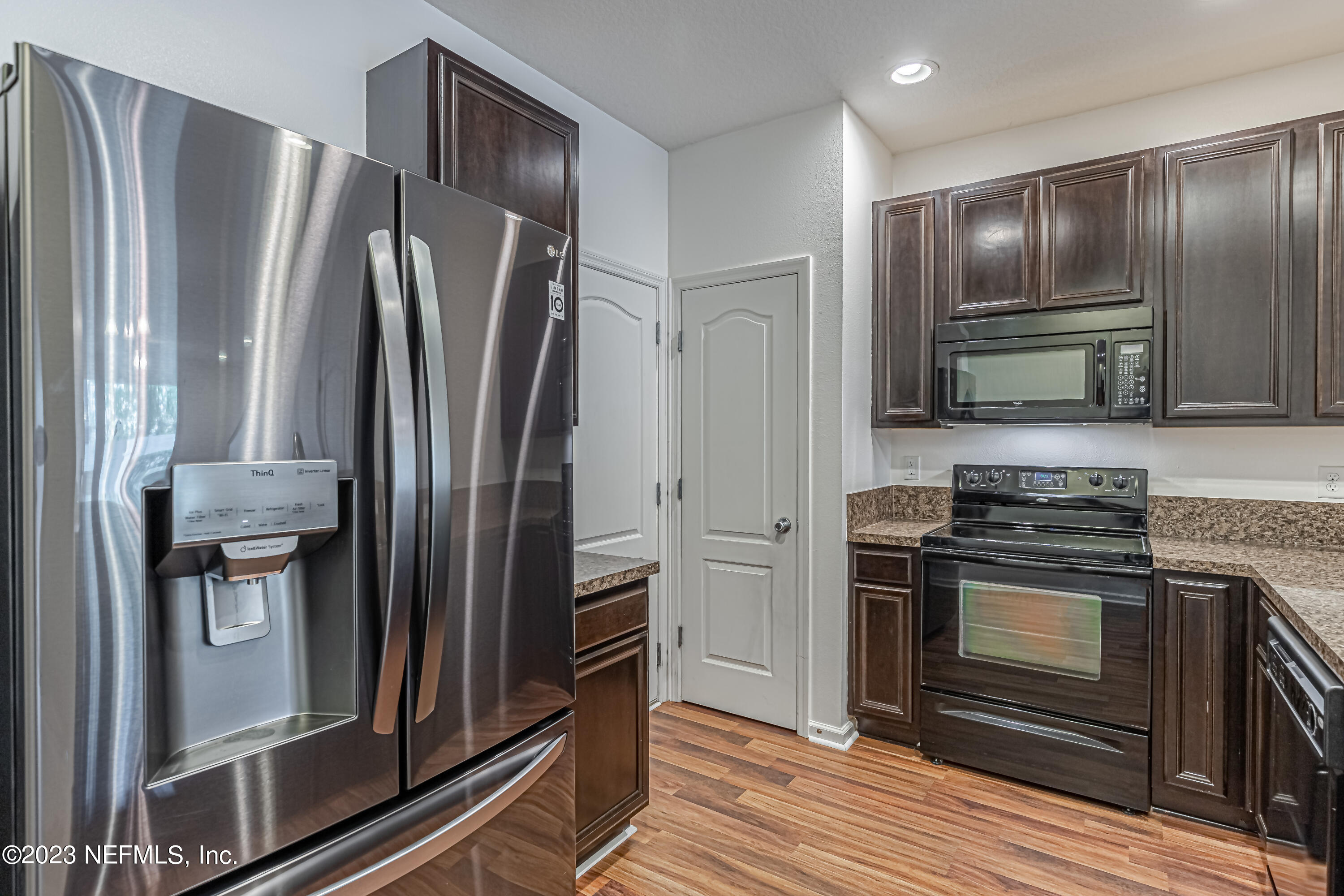 6018 BARTRAM VILLAGE DR