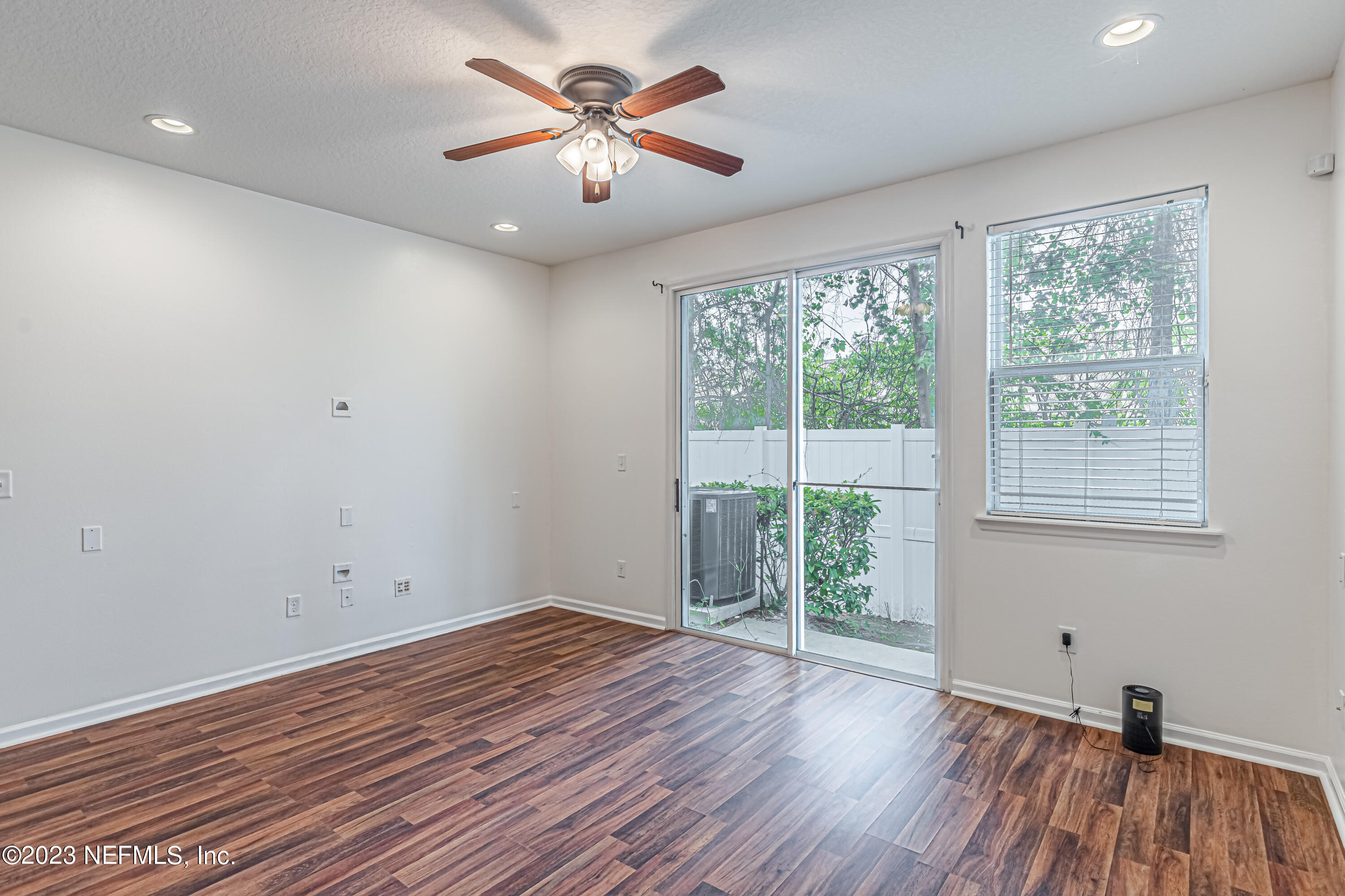 6018 BARTRAM VILLAGE DR