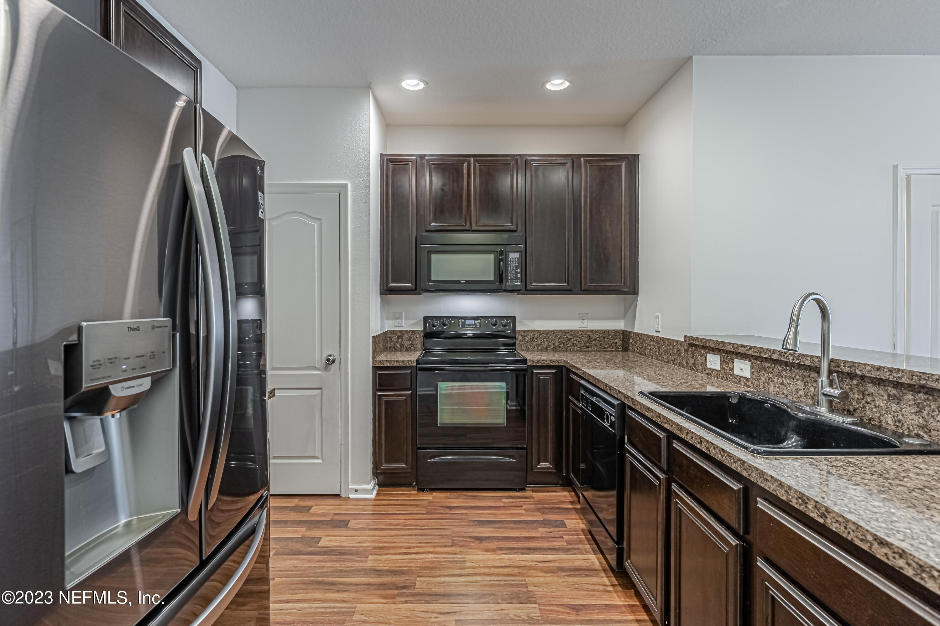 6018 BARTRAM VILLAGE DR