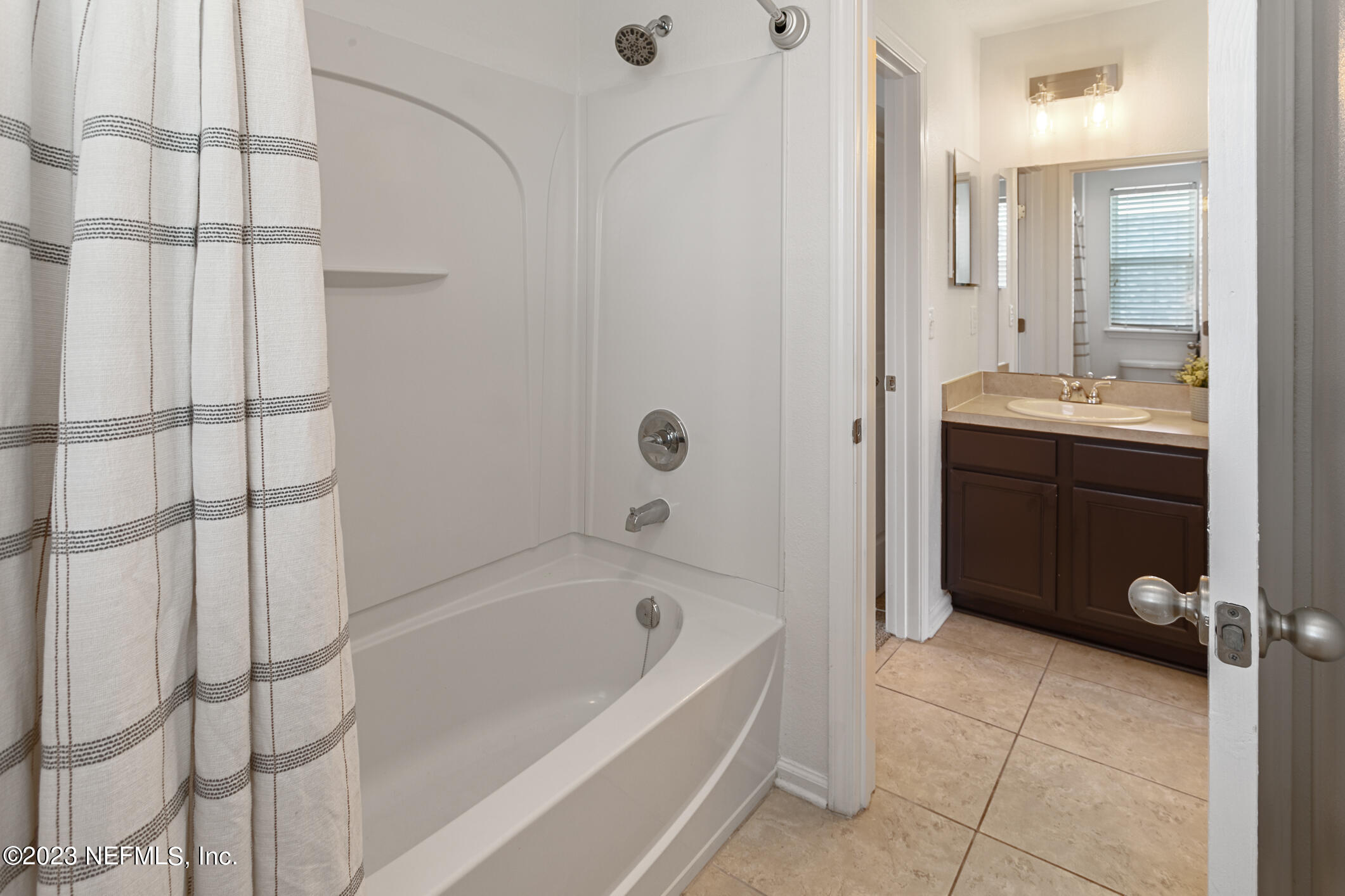 1082 WETLAND RIDGE CIR