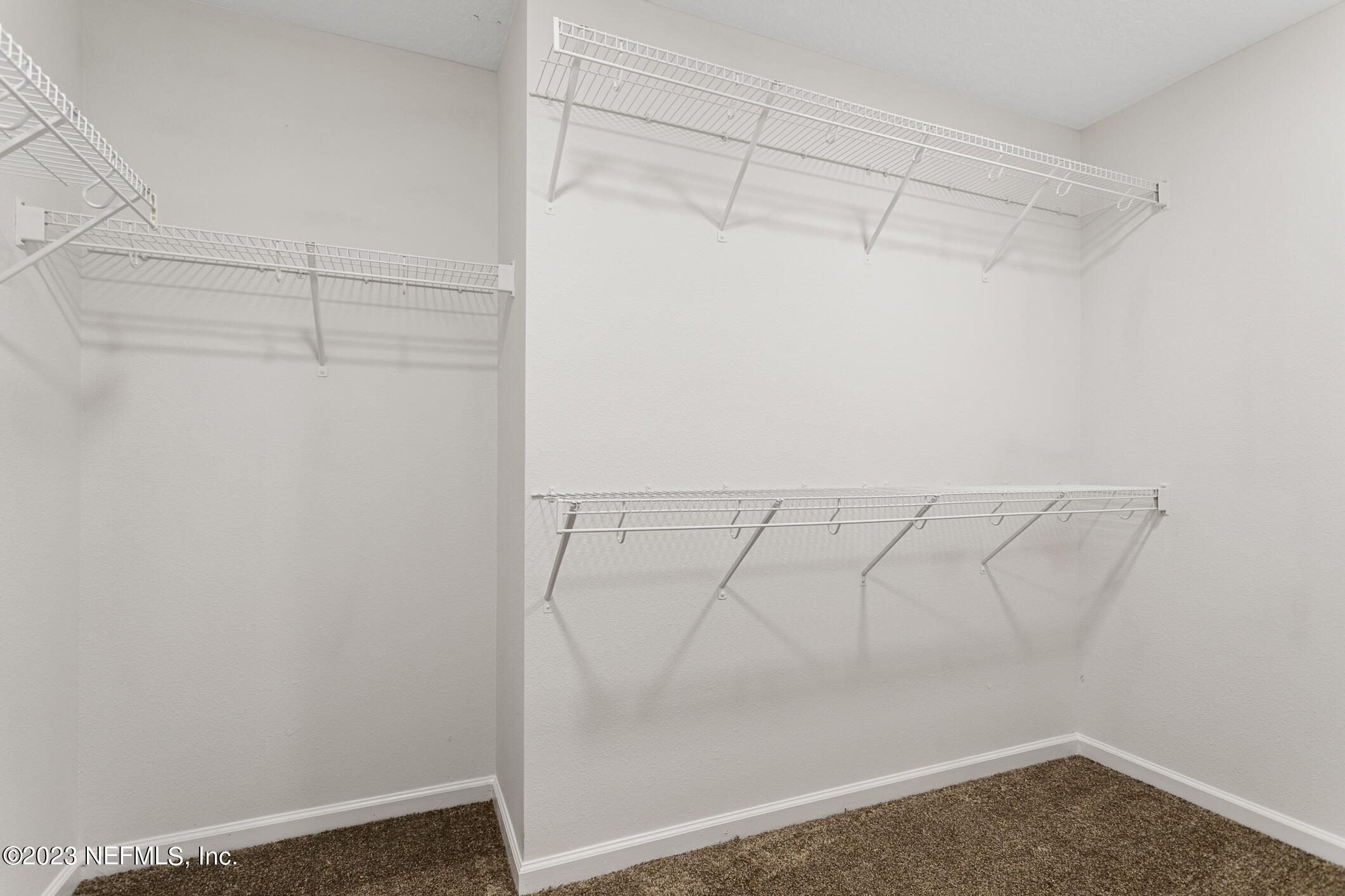 1082 WETLAND RIDGE CIR