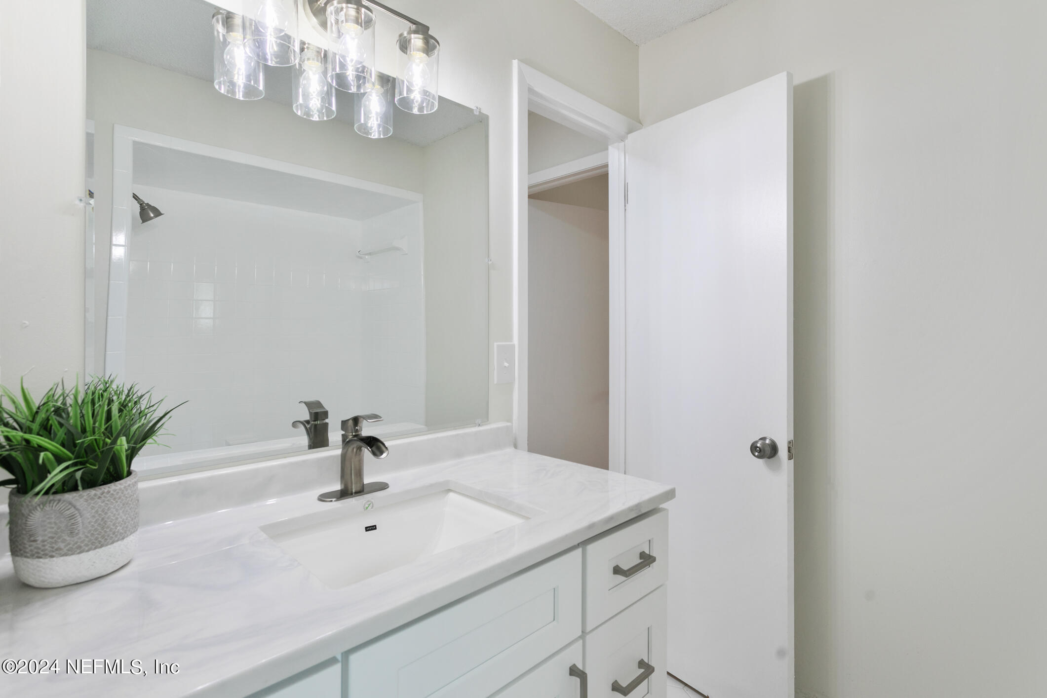 74 BELMONT Boulevard