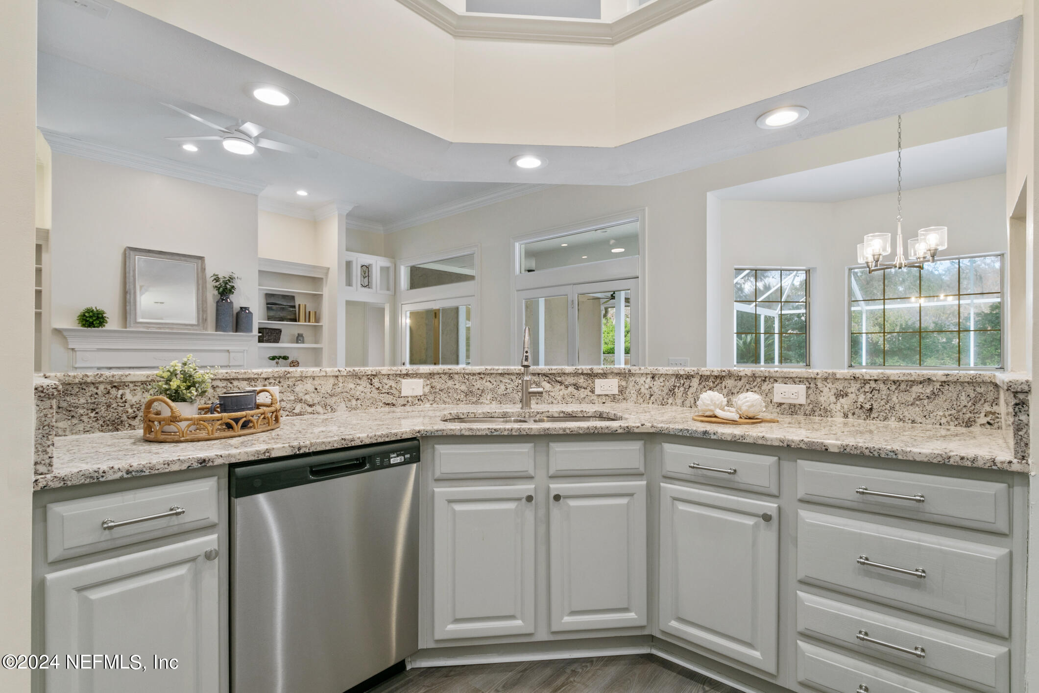 603 THORNWOOD Lane