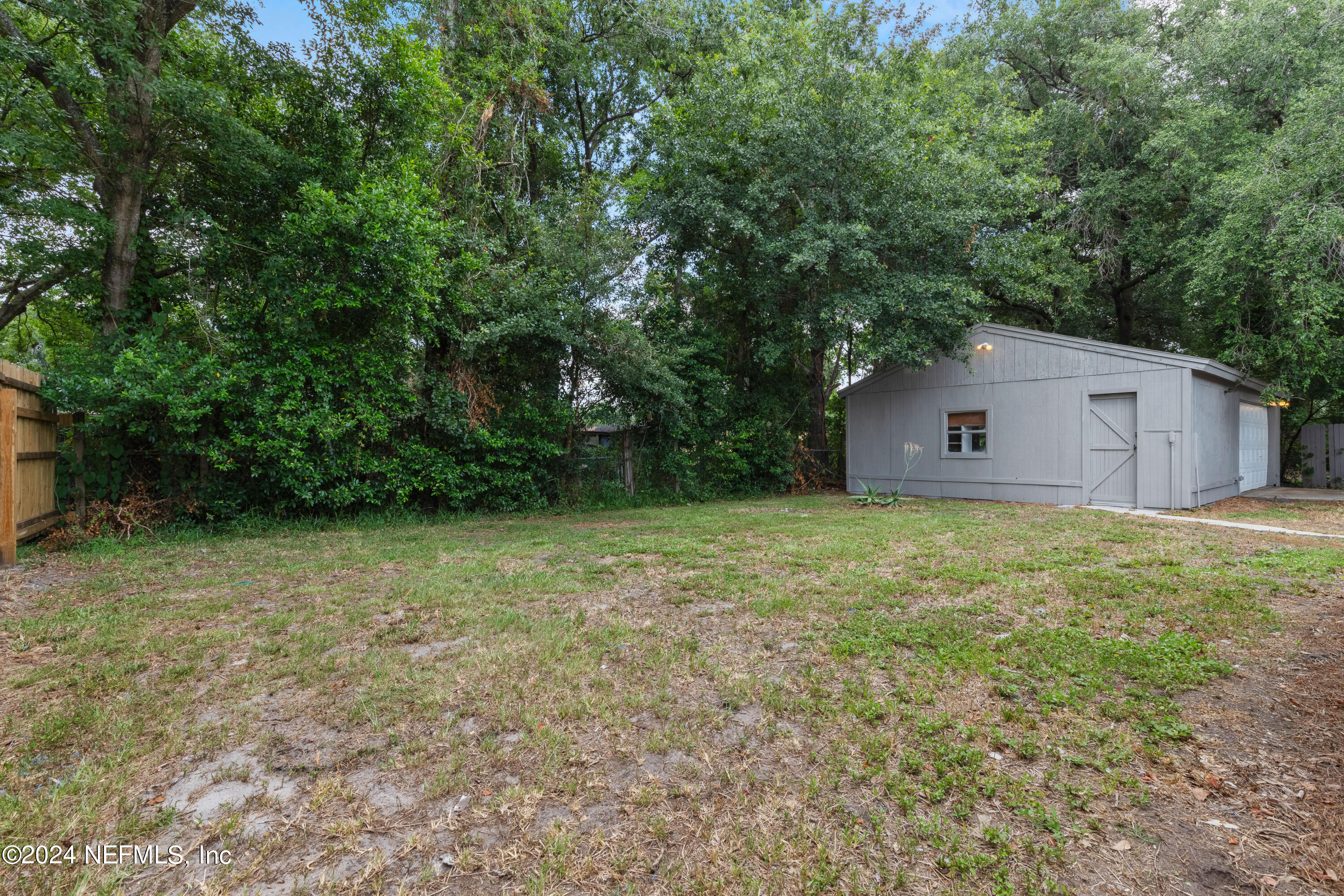 8355 ROCKLAND Drive