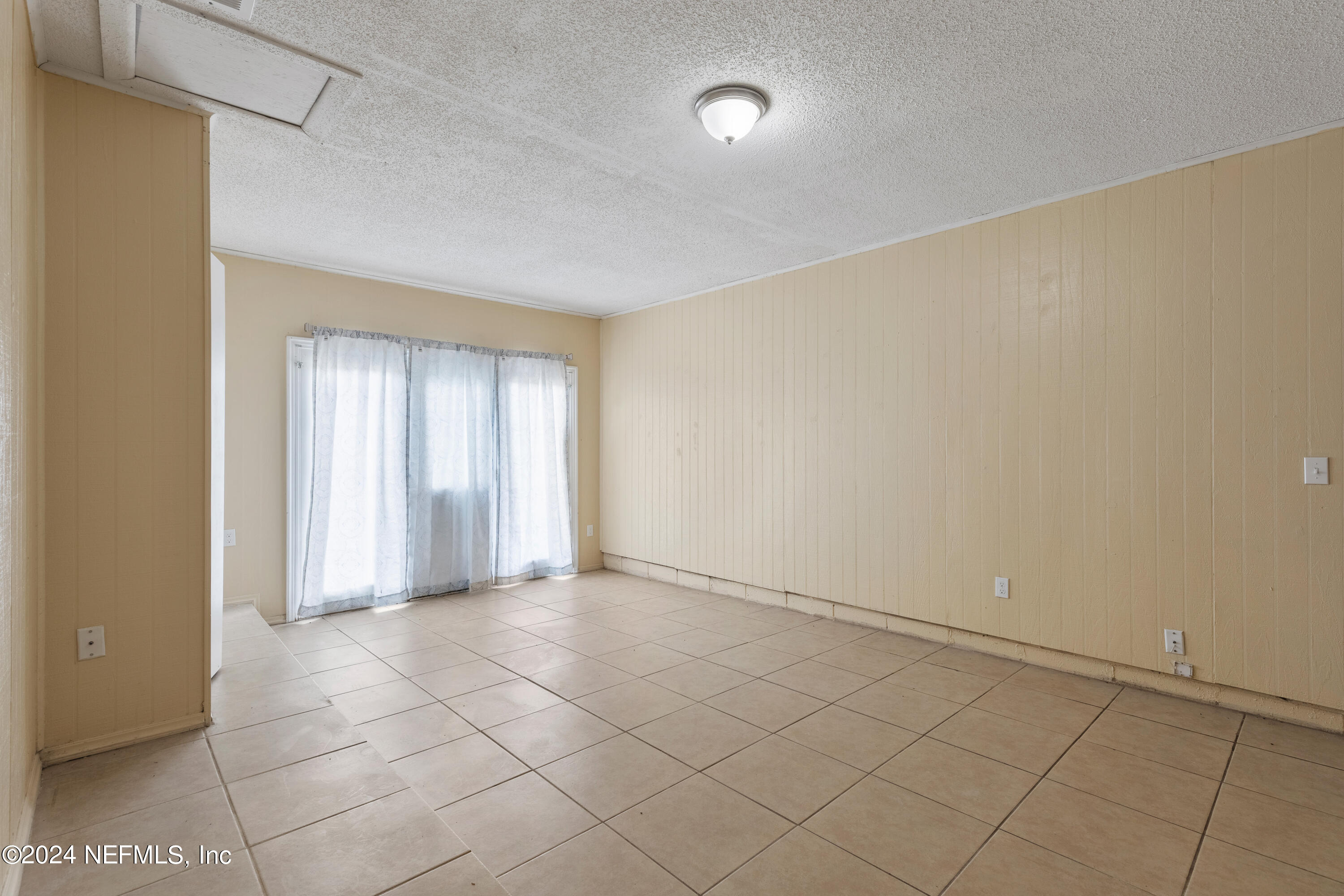 8355 ROCKLAND Drive