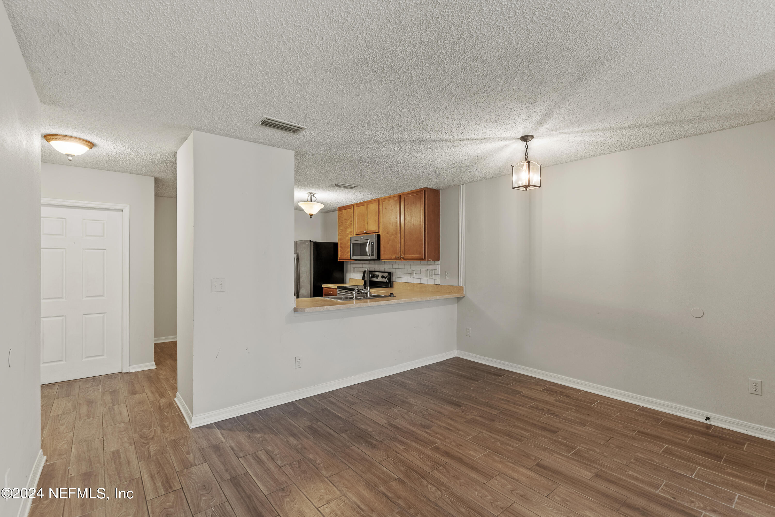 4607 CRIB Court