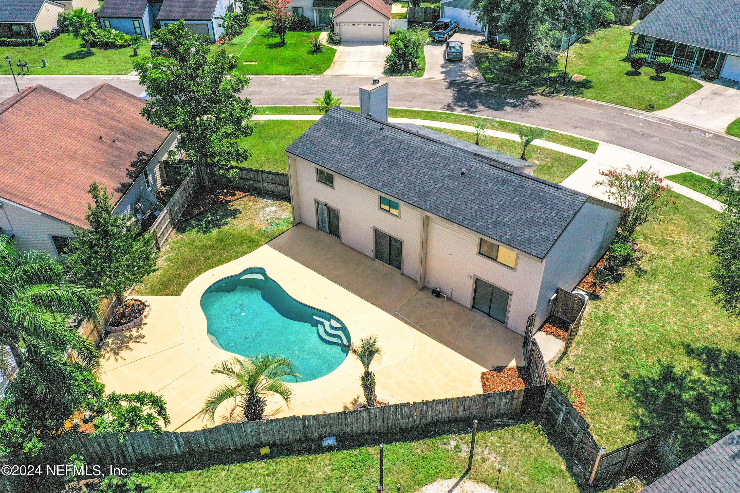 8357 CHIMNEY OAK Drive