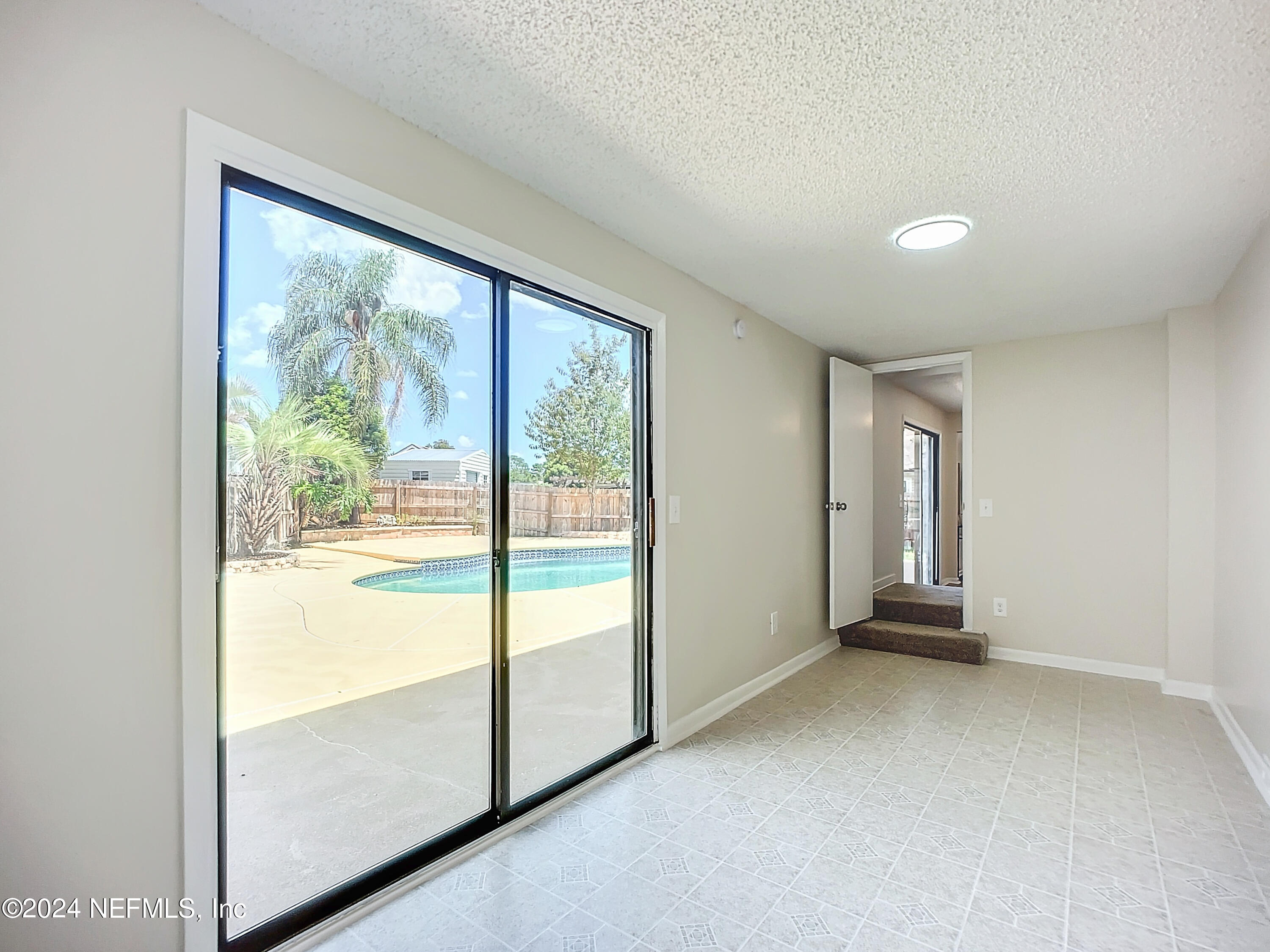 8357 CHIMNEY OAK Drive