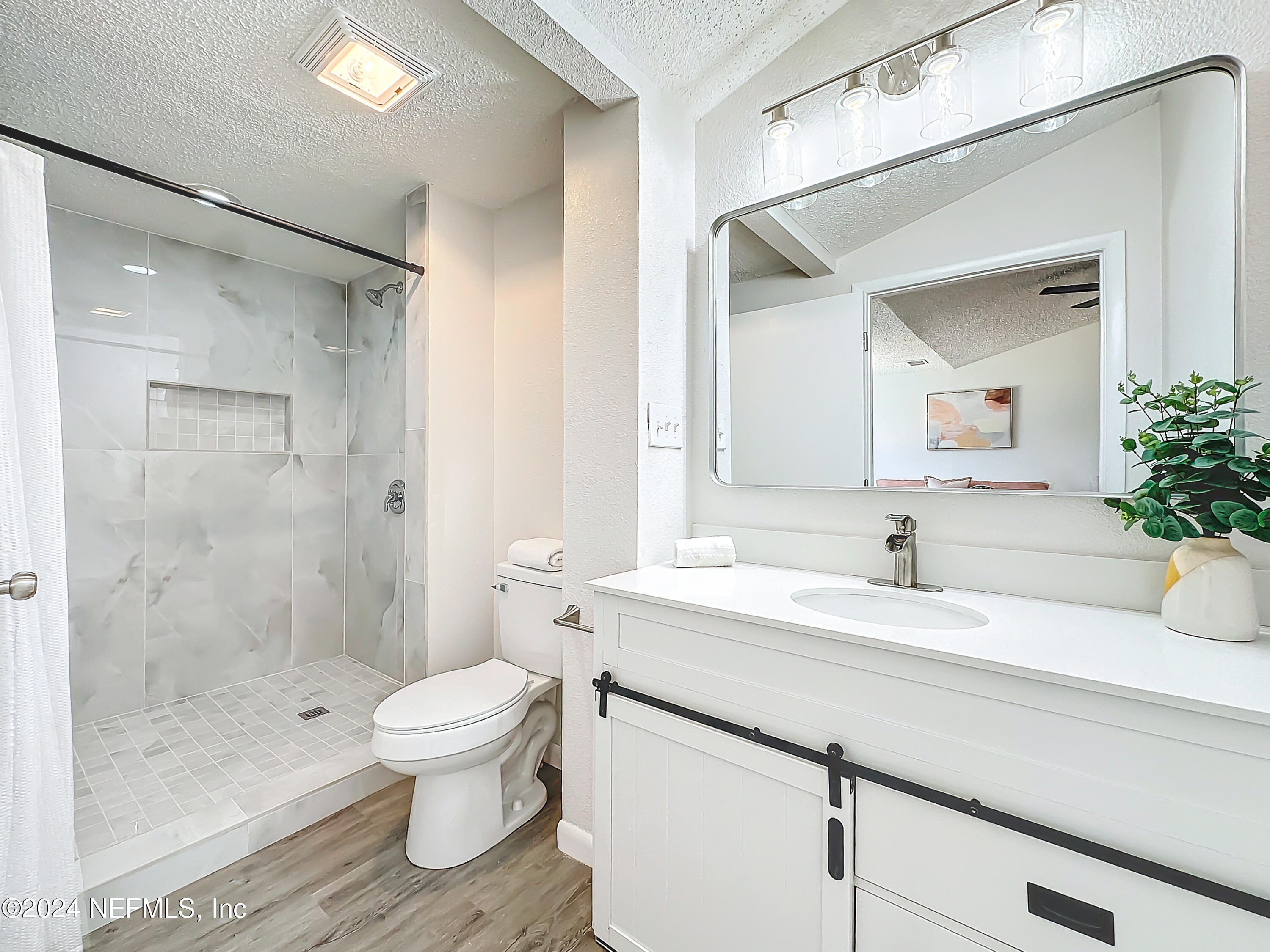 8357 CHIMNEY OAK Drive