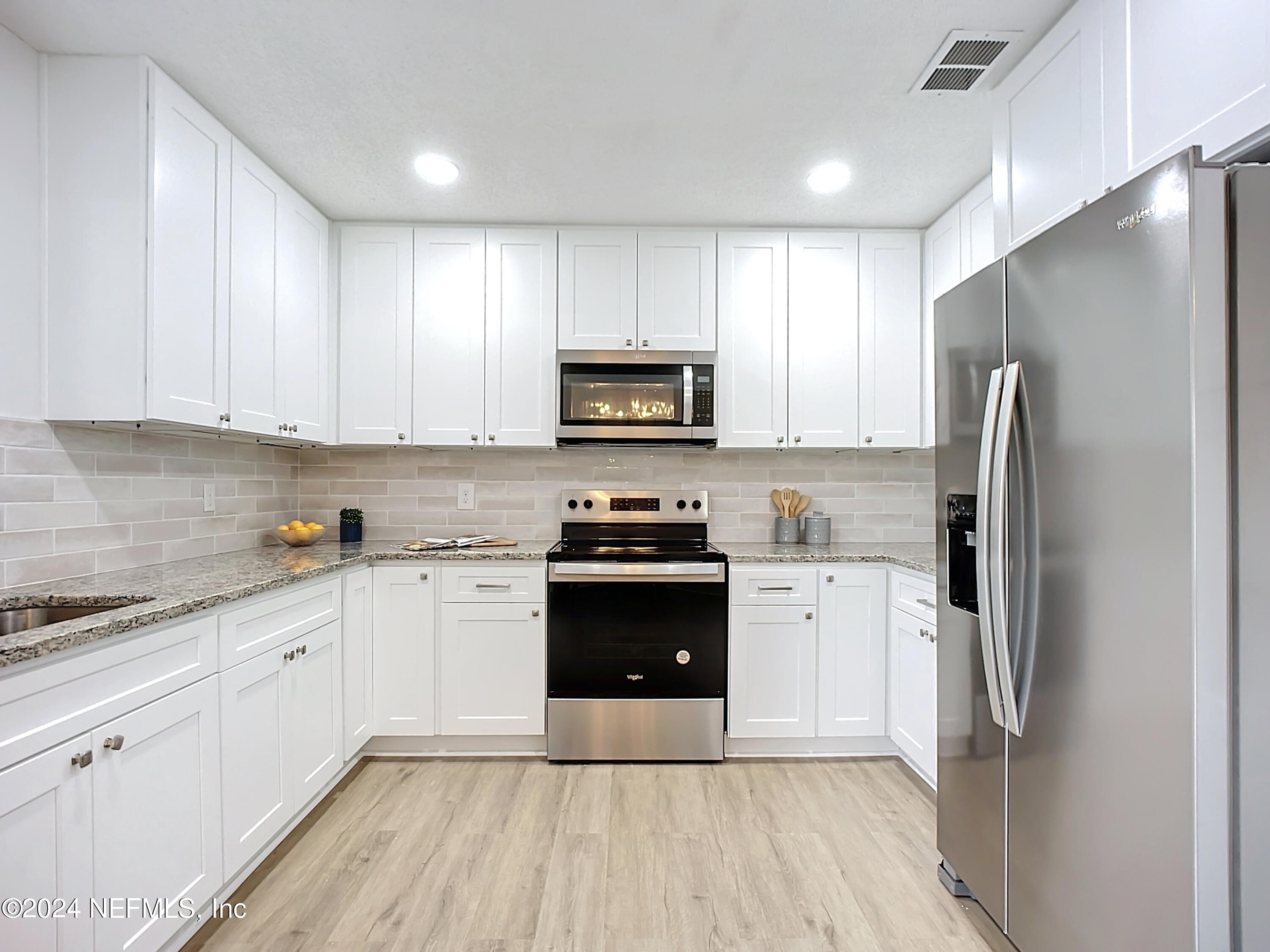 8482 BLUESTEM Court