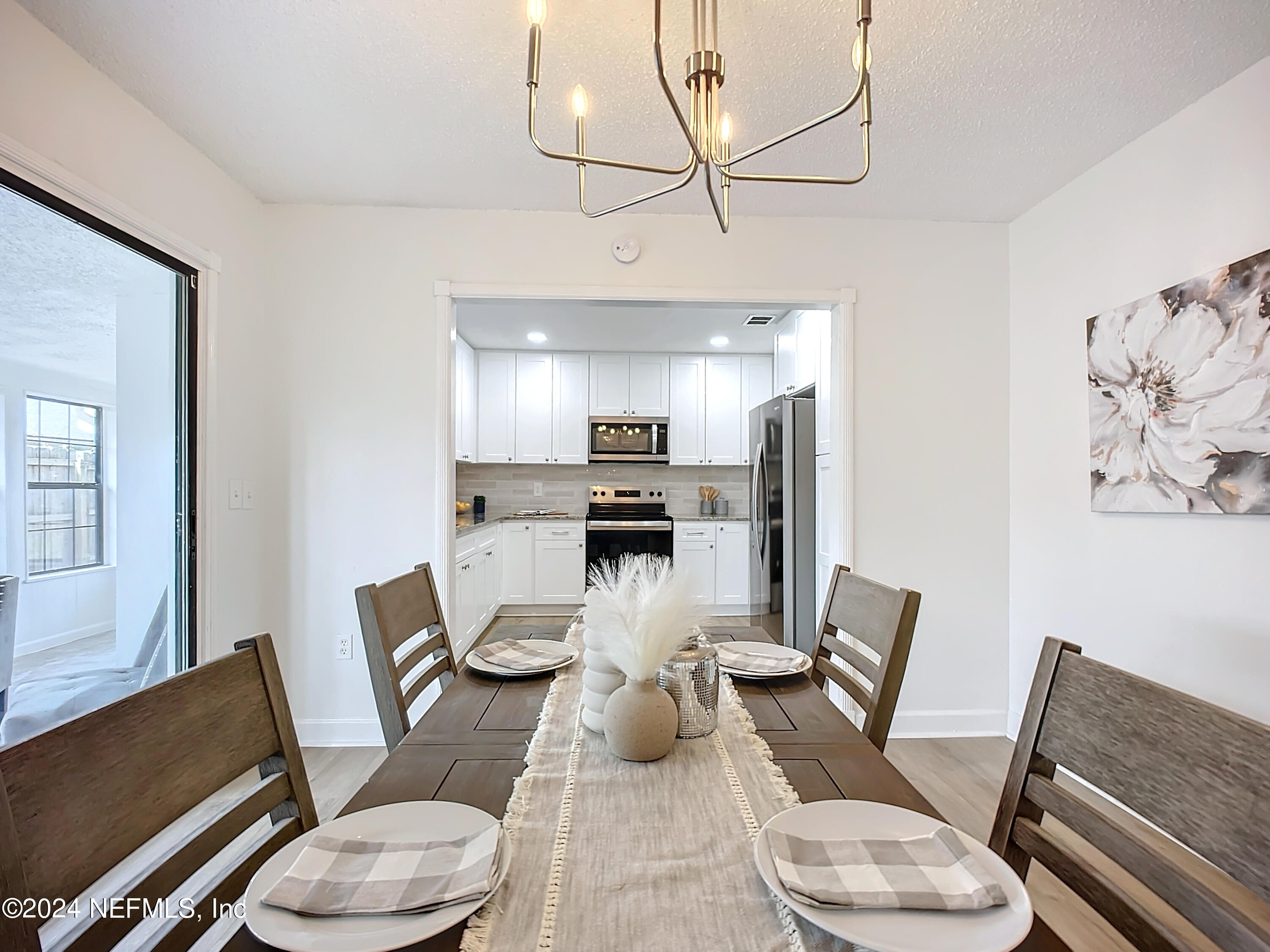 8482 BLUESTEM Court