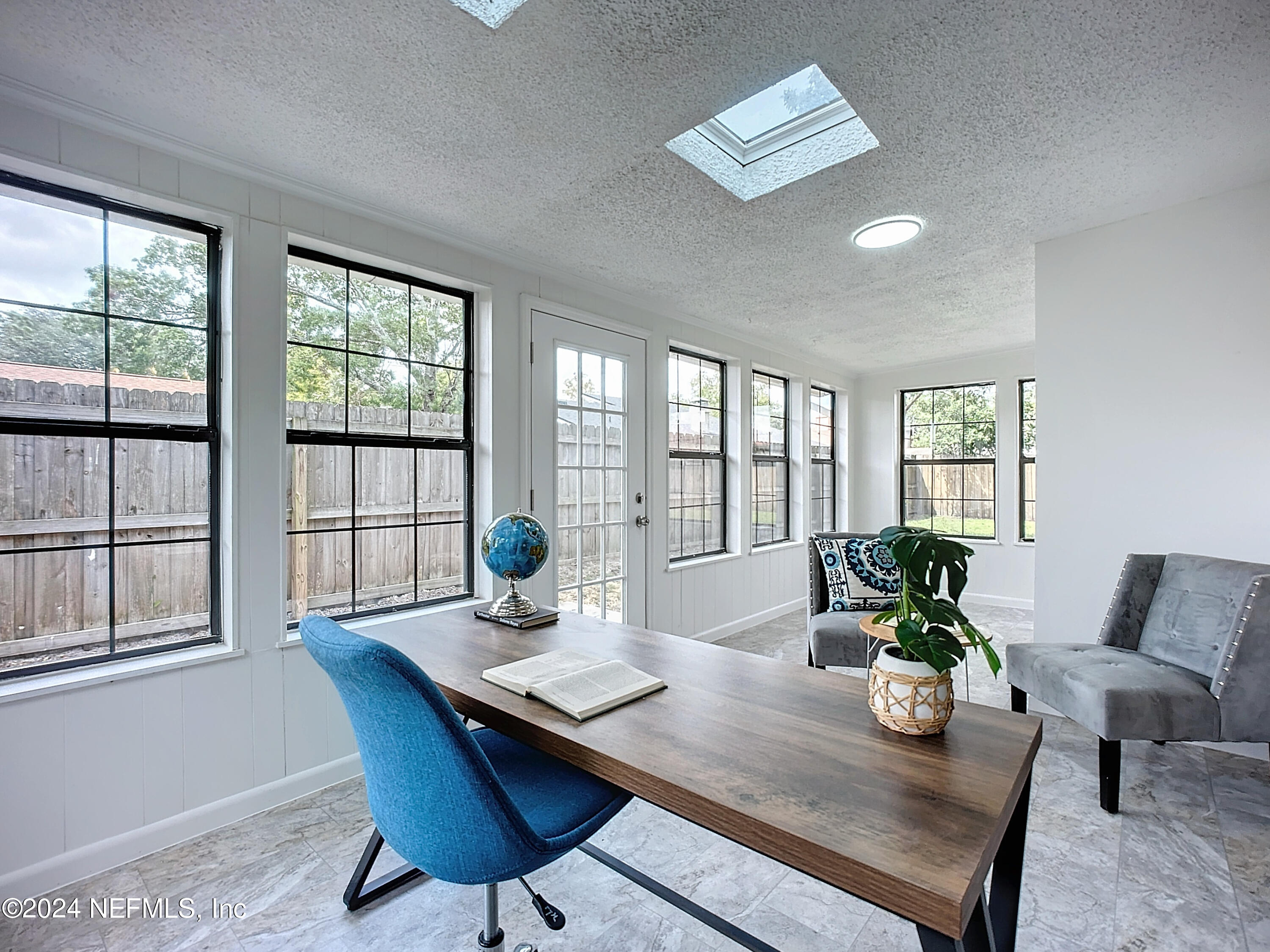 8482 BLUESTEM Court