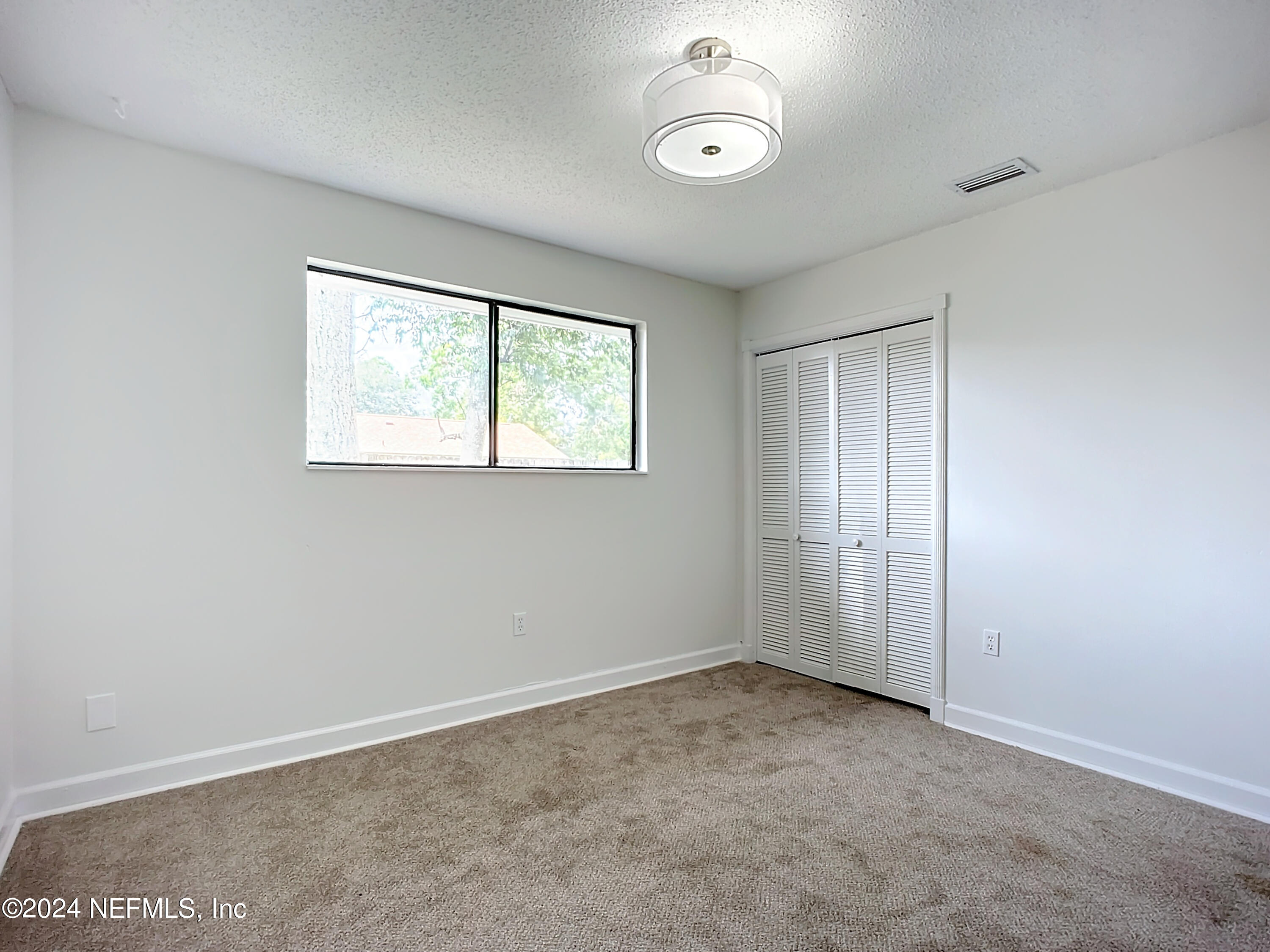 8482 BLUESTEM Court