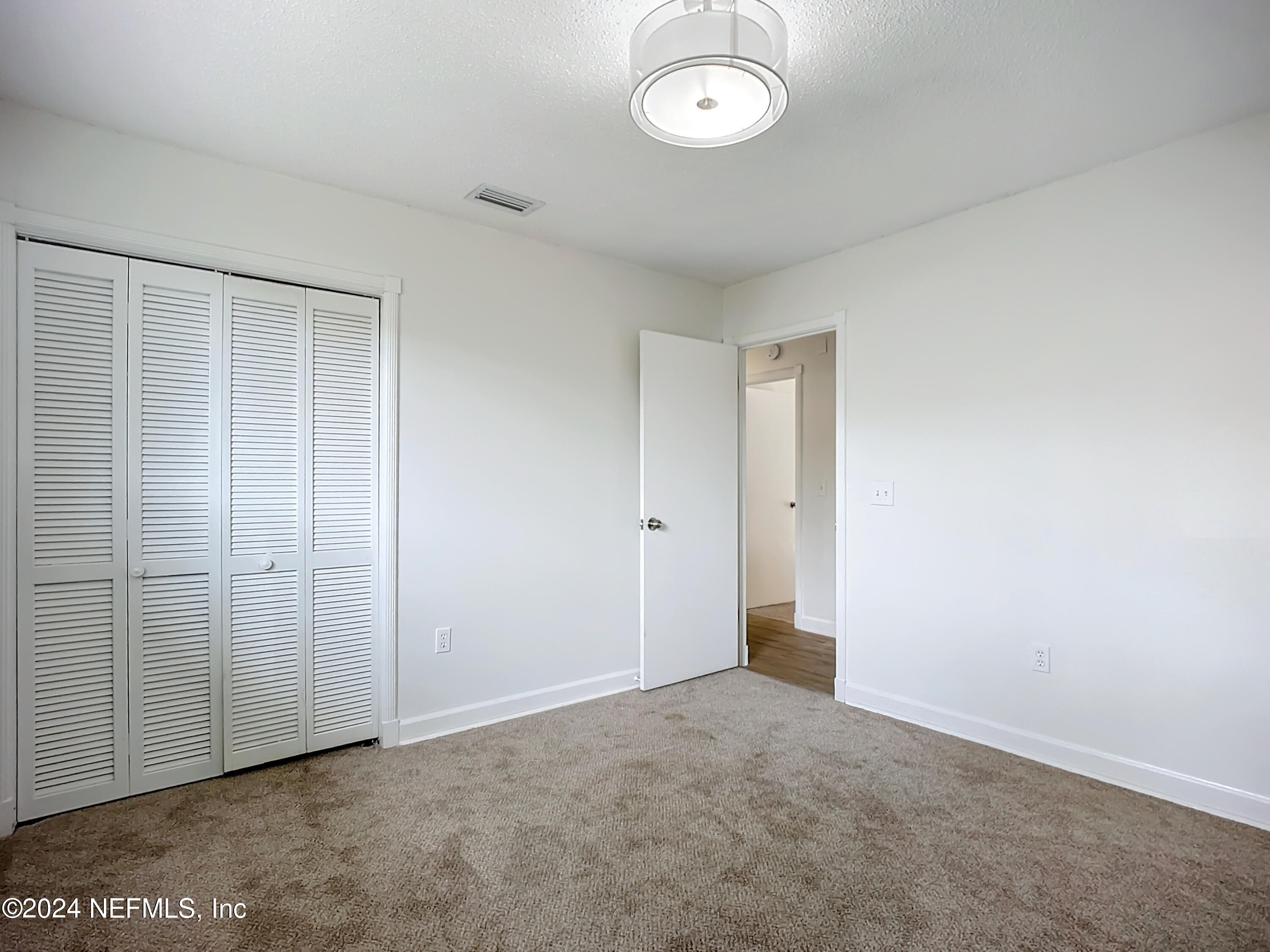 8482 BLUESTEM Court