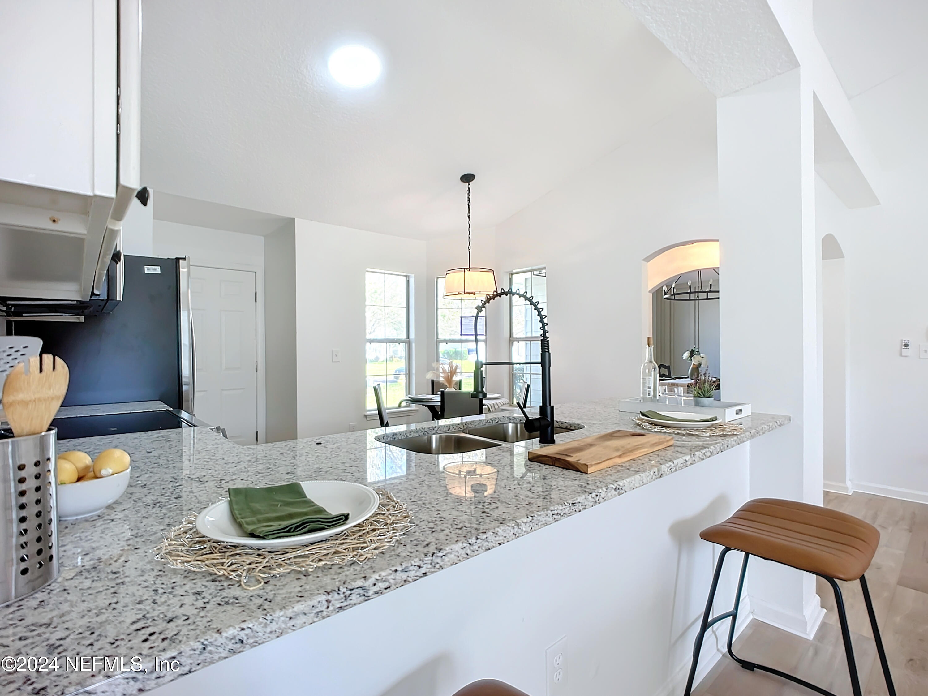 8078 SUN VALLEY Drive