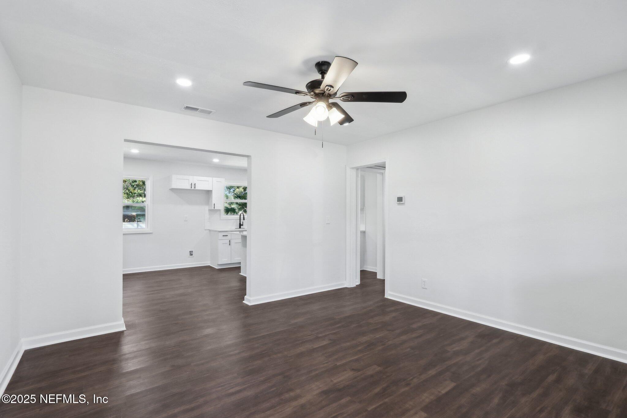 2432 COTILLION Road
