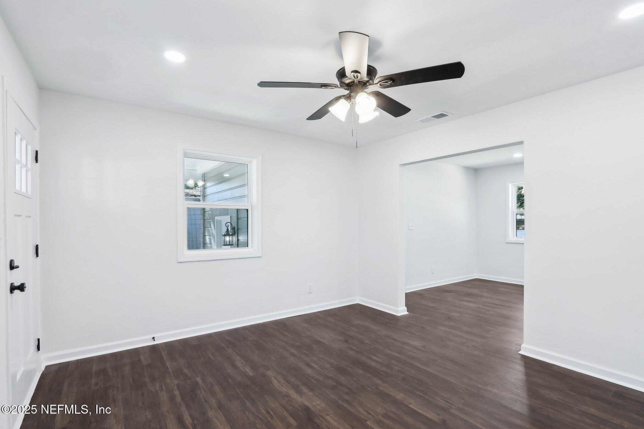 2432 COTILLION Road