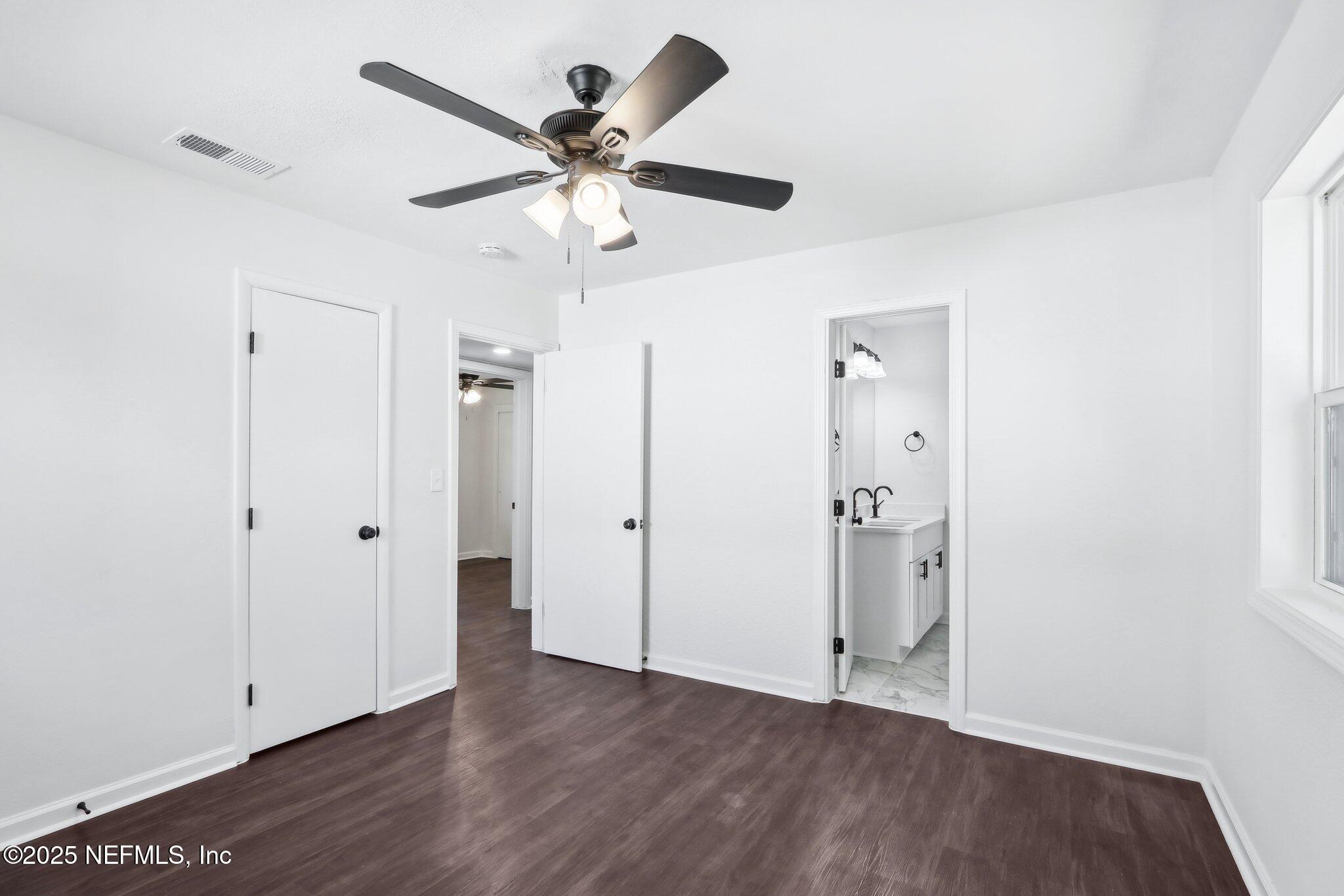 2432 COTILLION Road