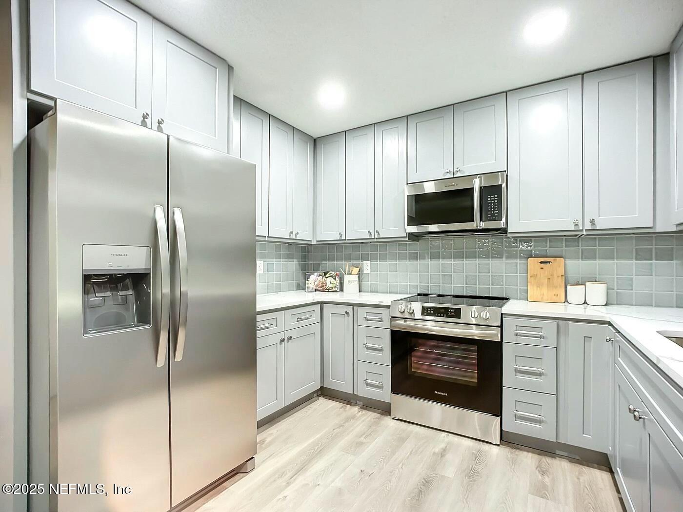 7446 SPINOLA Road