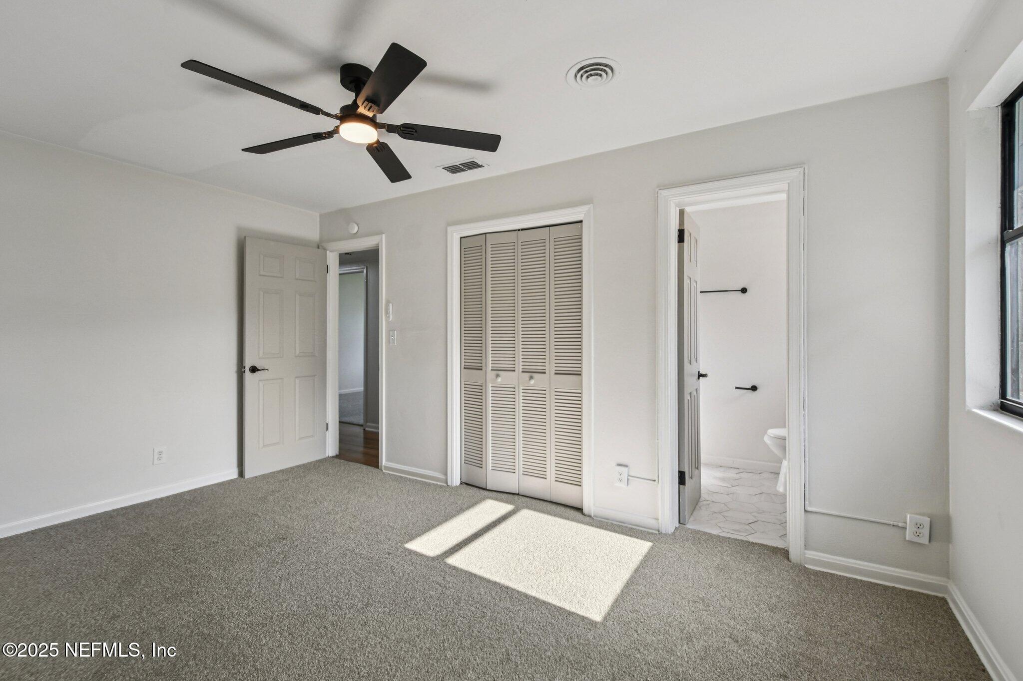 6524 SOLANDRA Drive