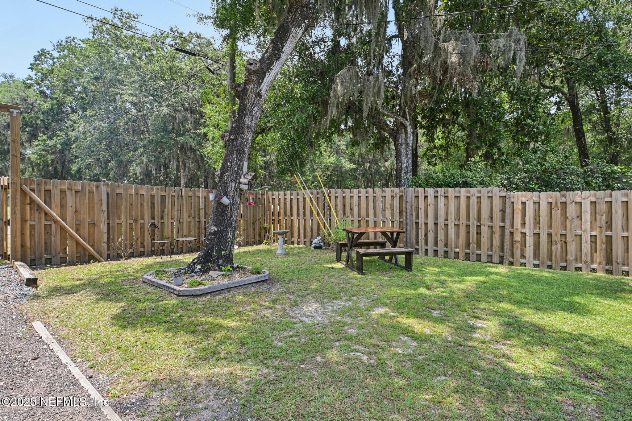 86112 LOFTON Court