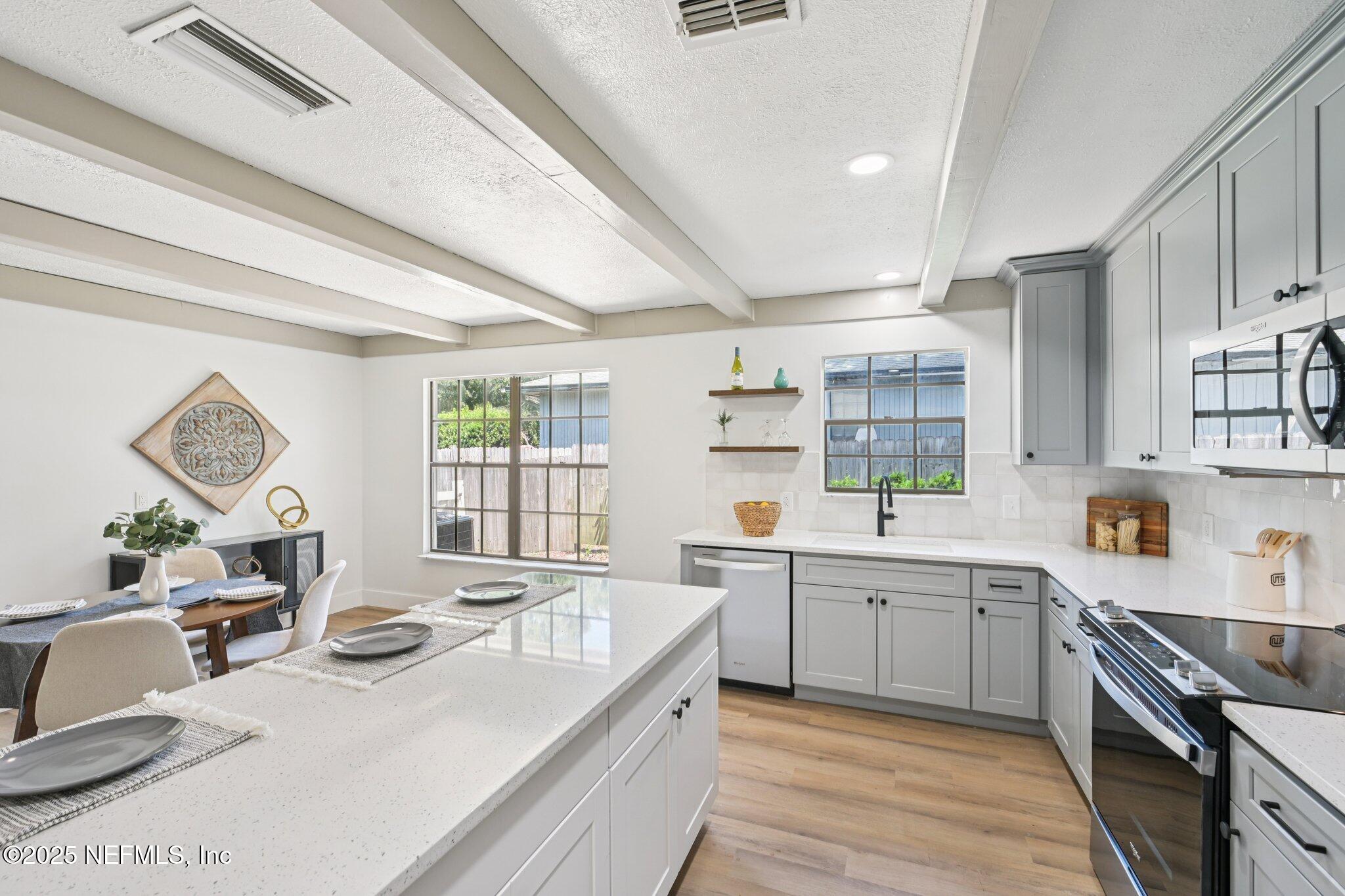 1311 LAKE ASBURY Drive