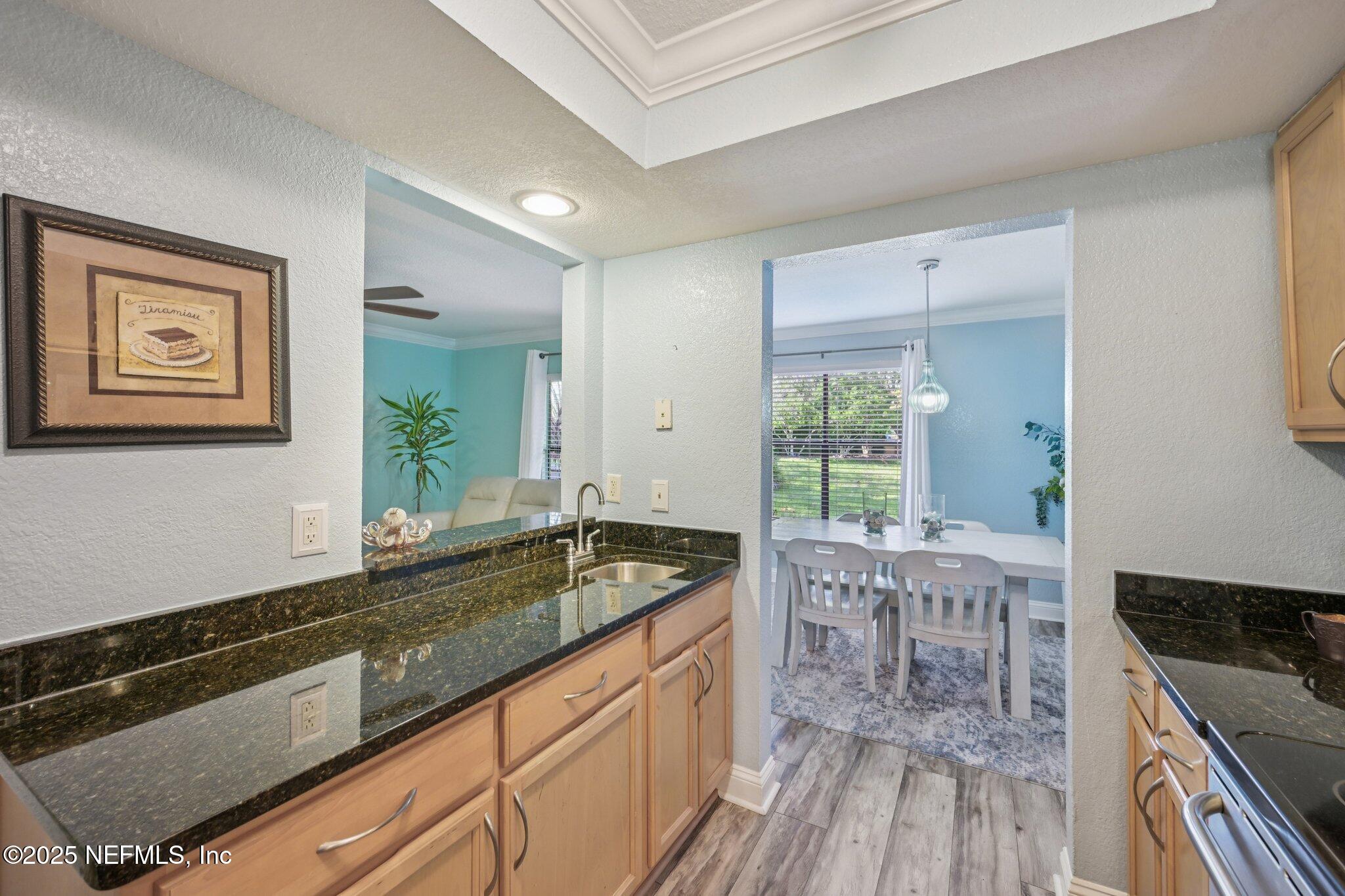 930 SEASHELL Lane