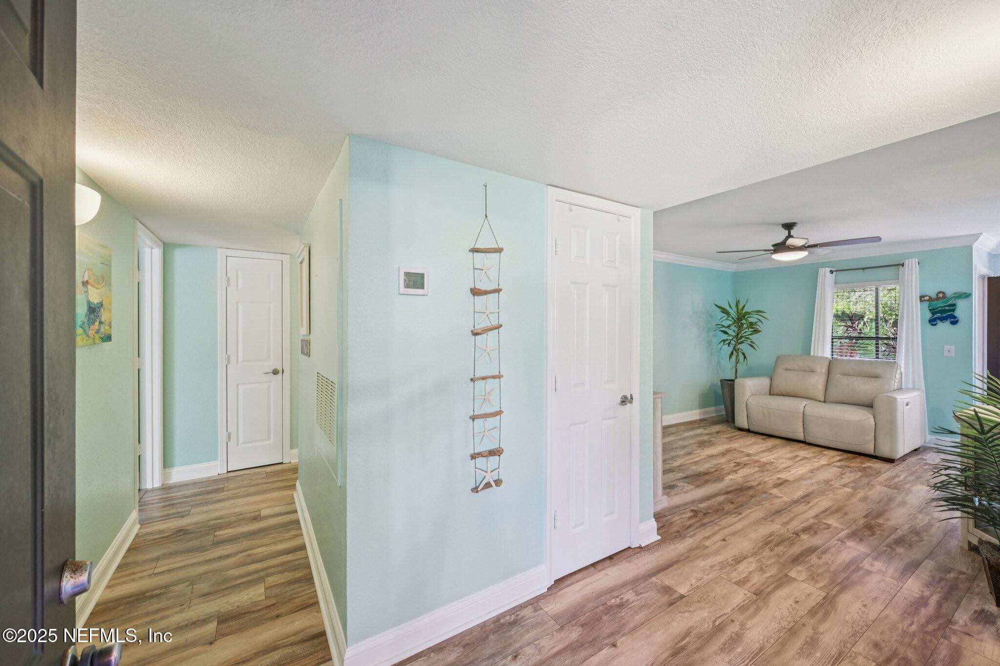 930 SEASHELL Lane