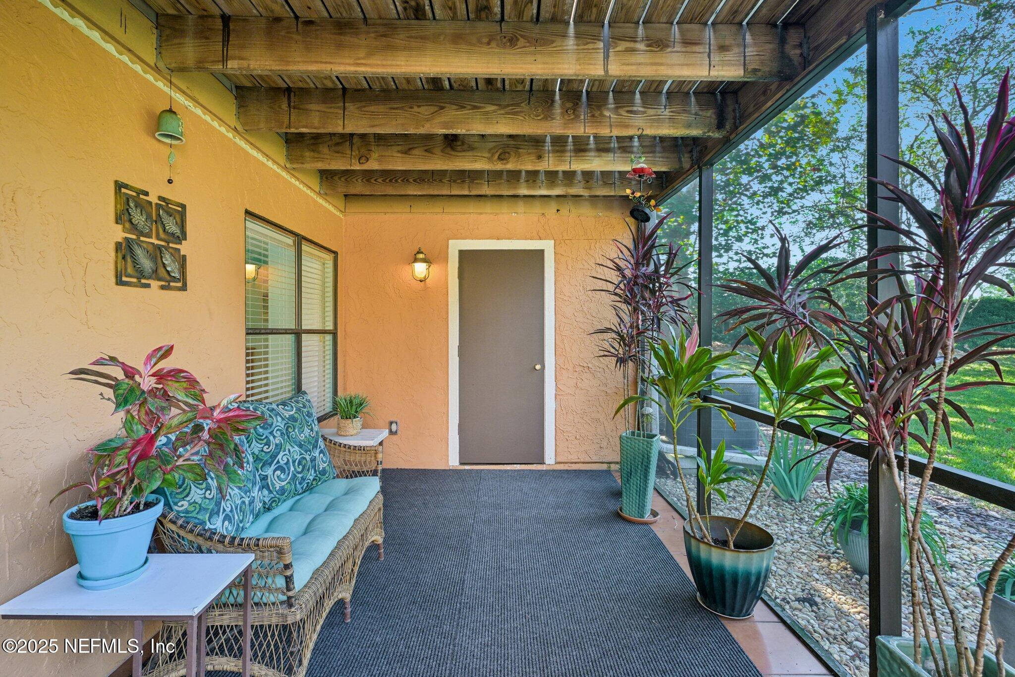 930 SEASHELL Lane