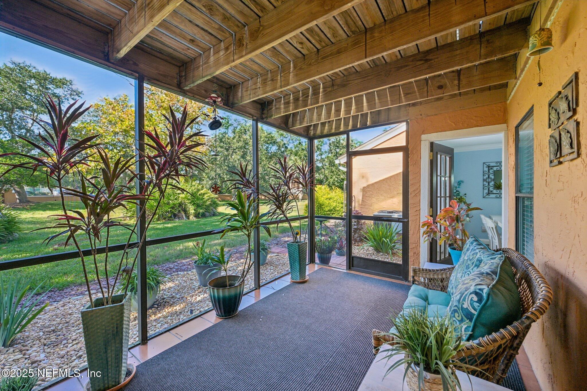 930 SEASHELL Lane