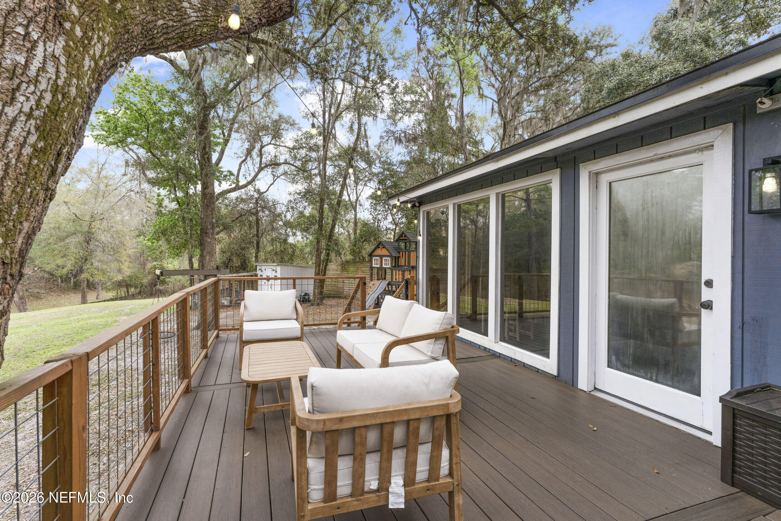 553 ARTHUR MOORE Drive