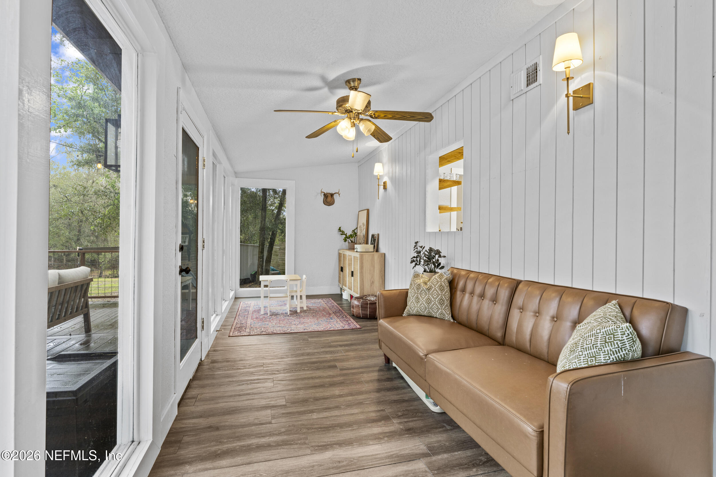 553 ARTHUR MOORE Drive