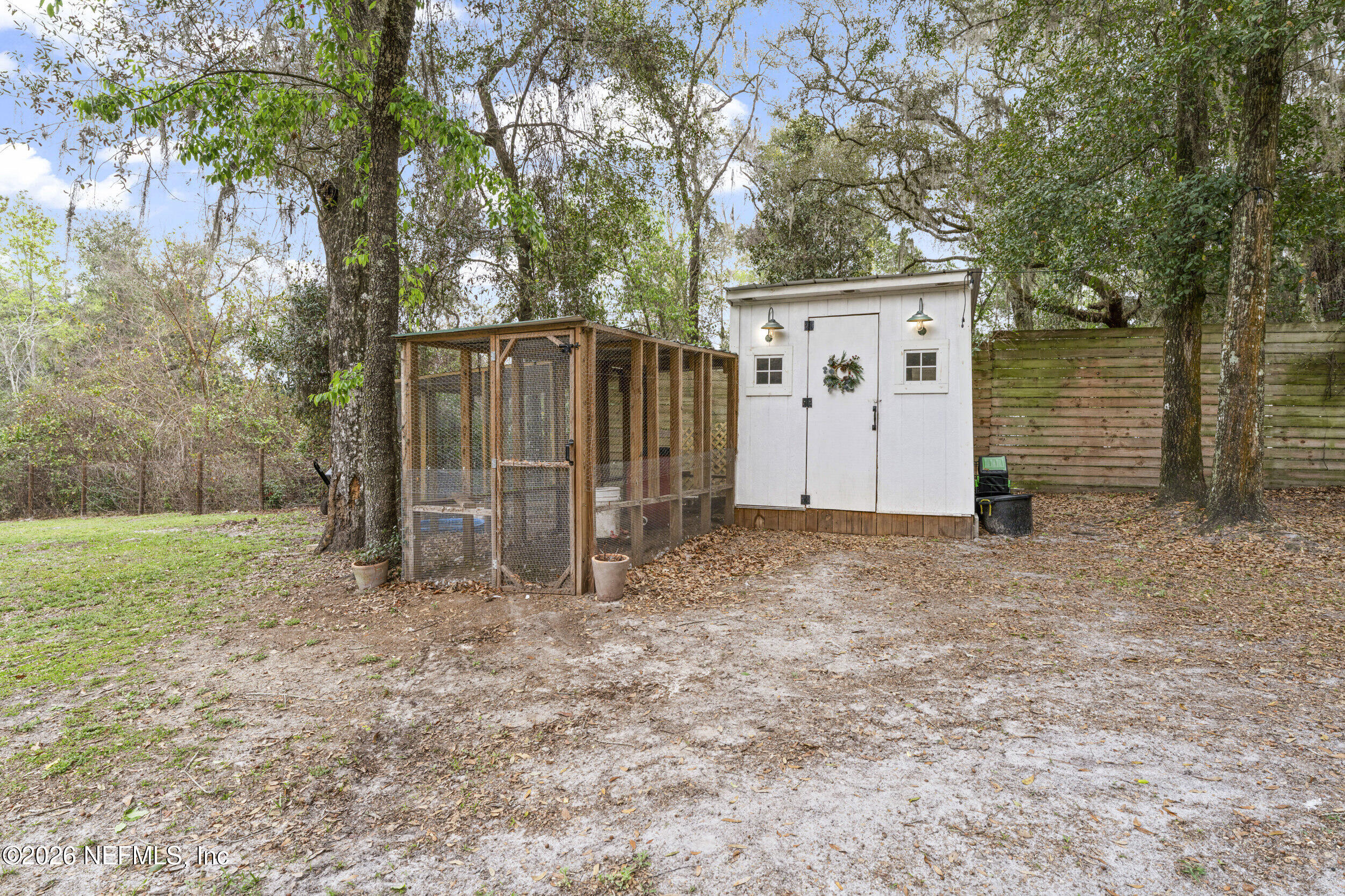 553 ARTHUR MOORE Drive