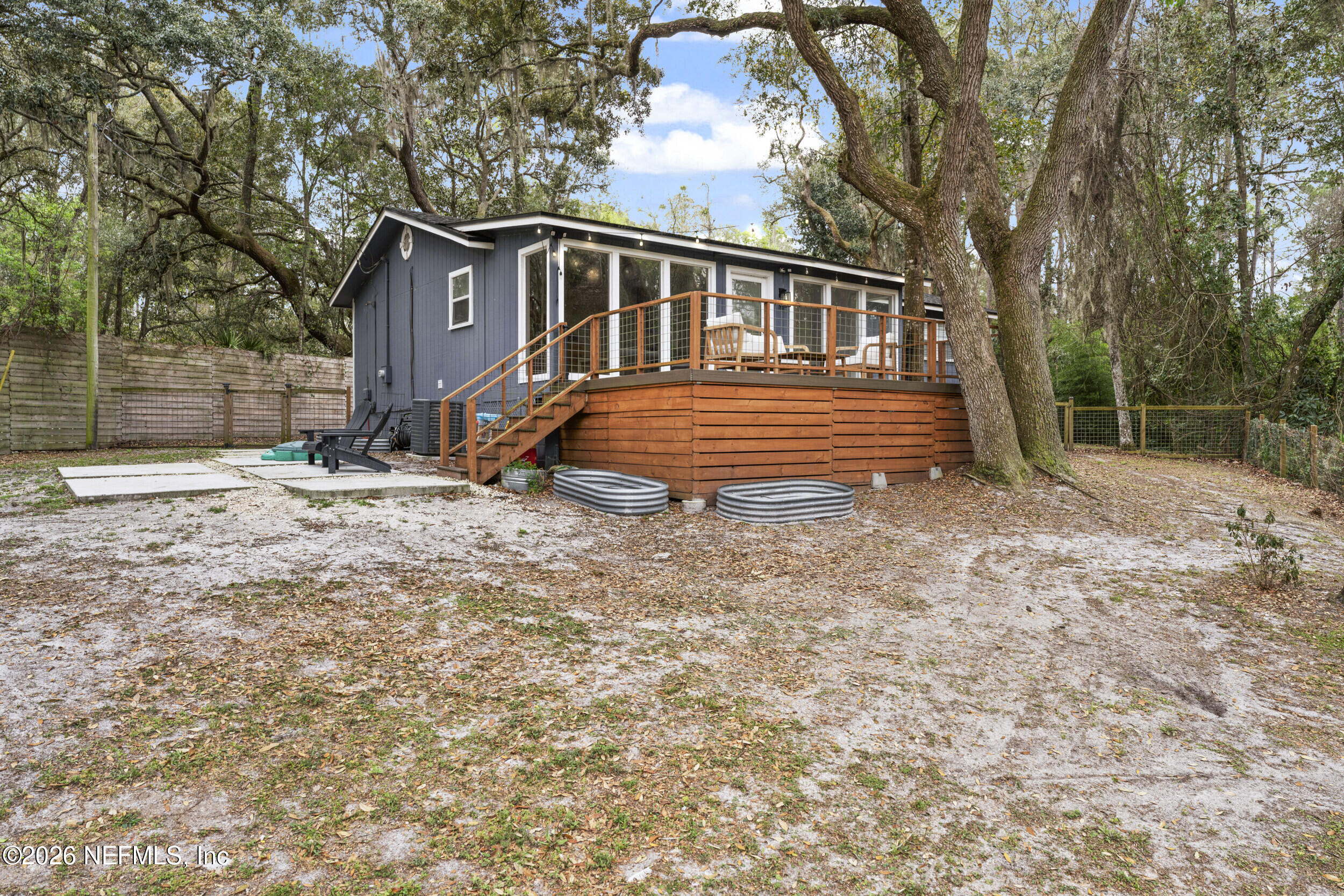 553 ARTHUR MOORE Drive